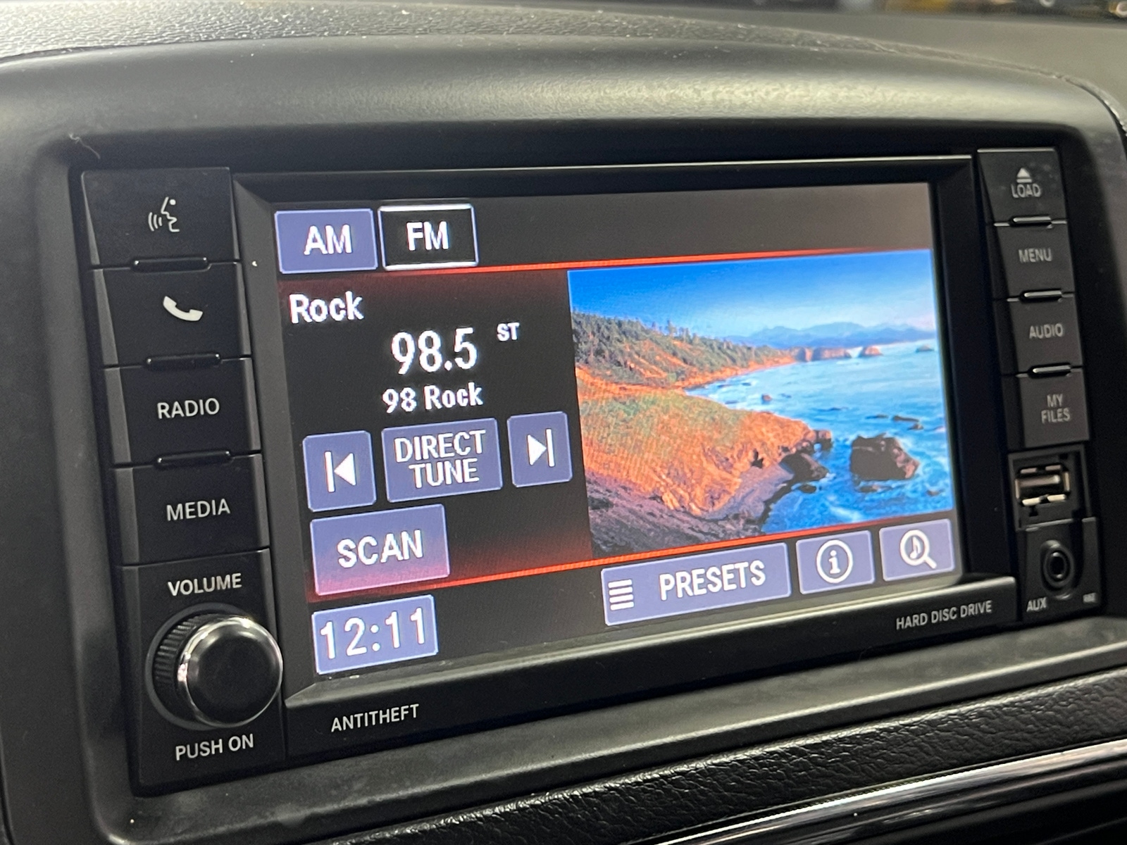 Thumbnail: 2019 Dodge Grand Caravan - 3