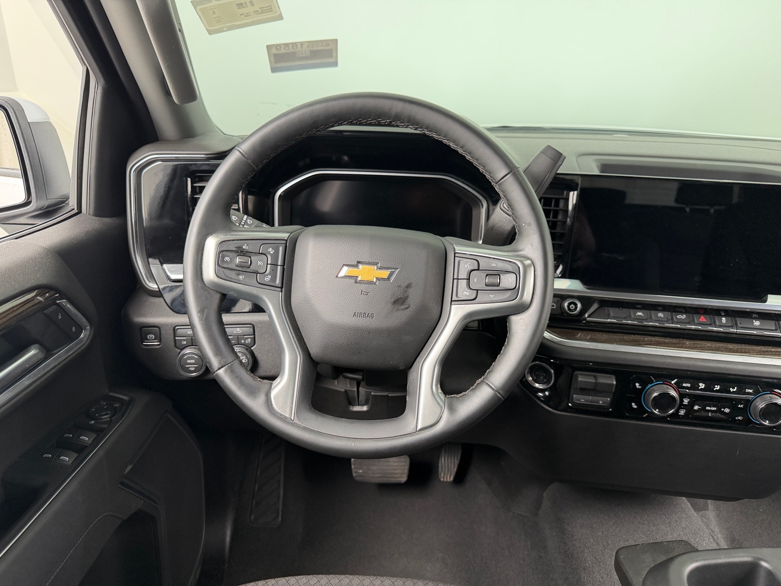 Thumbnail: 2026 Chevrolet Silverado 1500 - 5