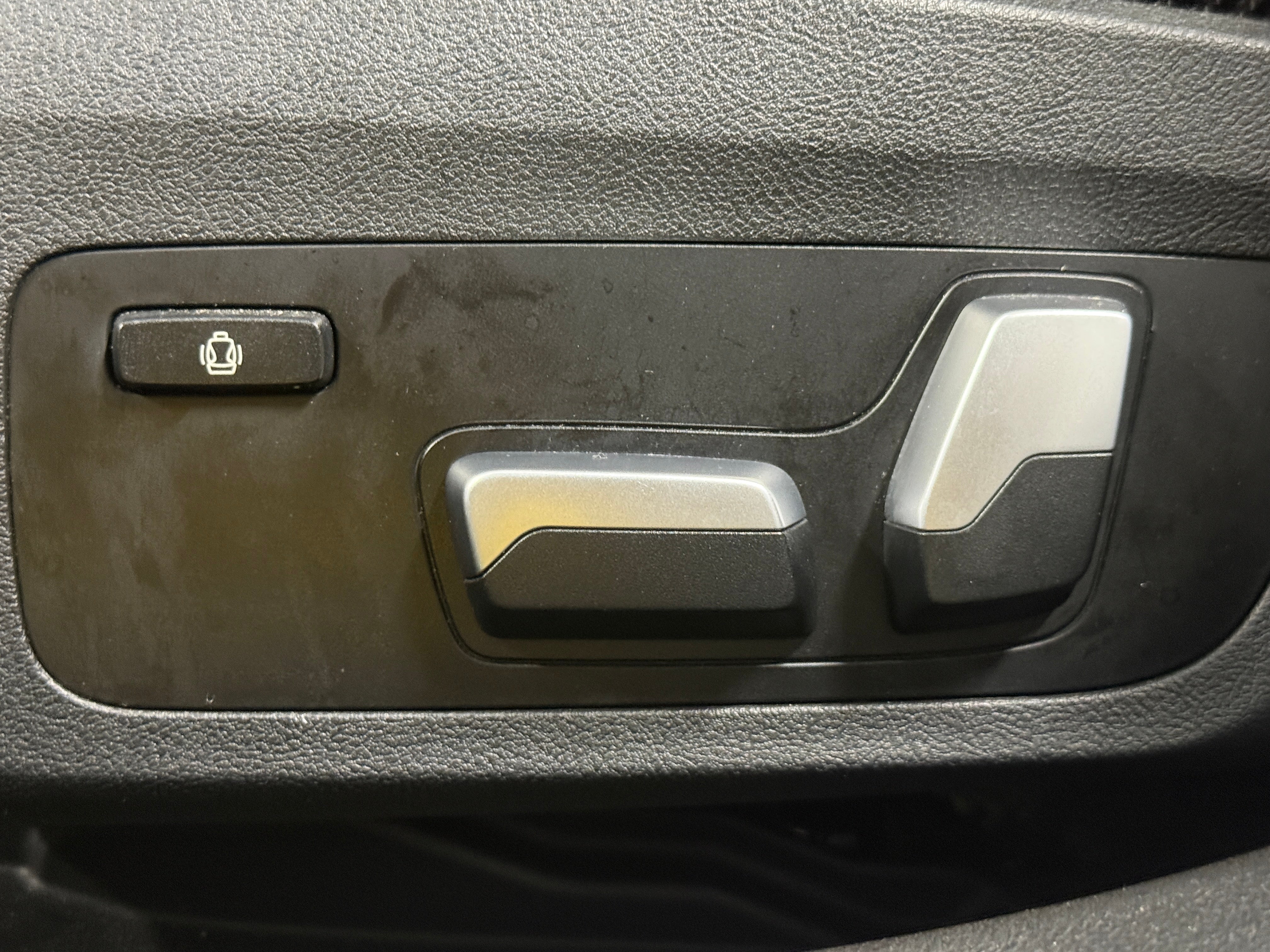 2023 BMW M3 Sedan Base - Photo 2