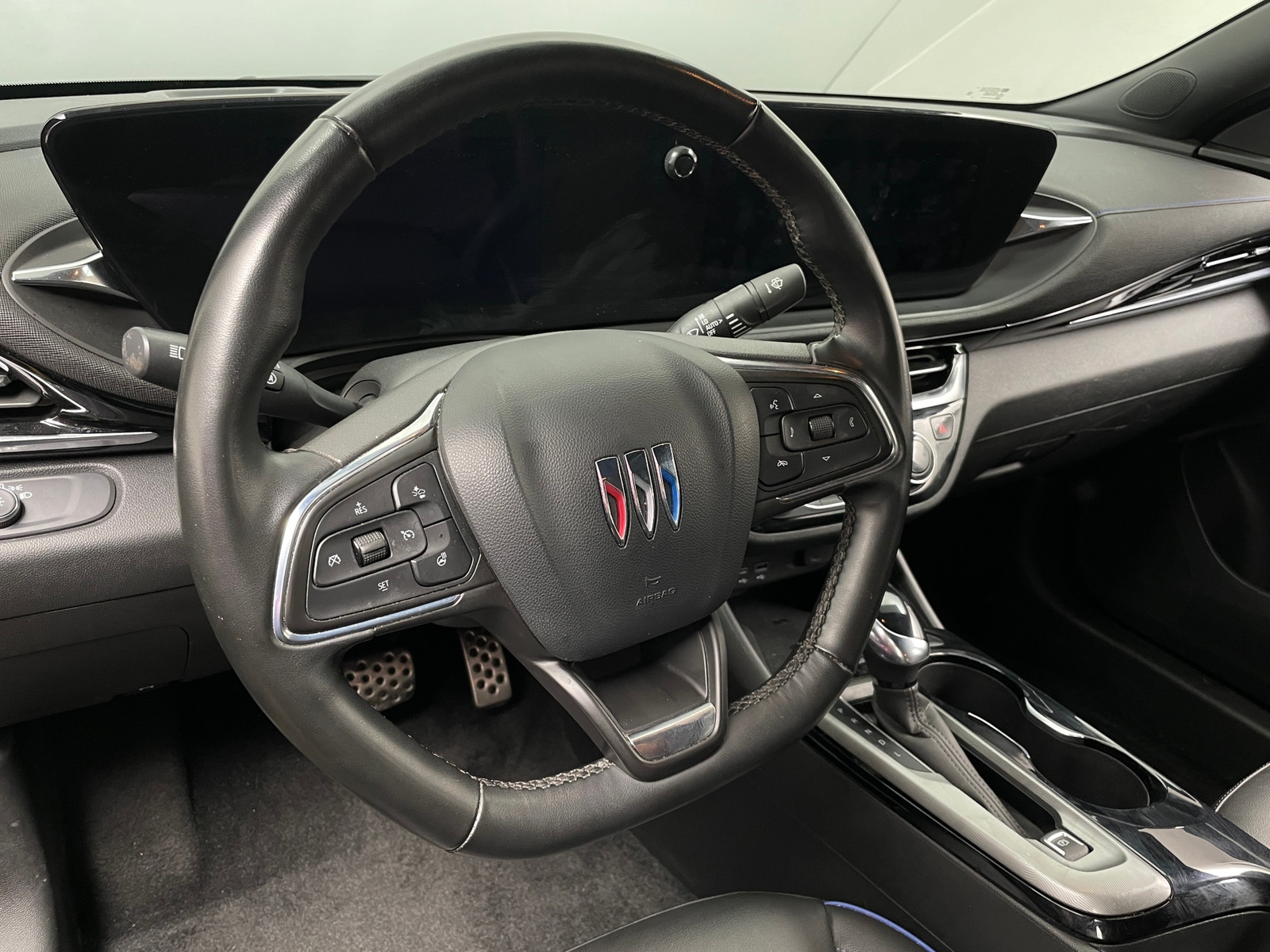 Thumbnail: 2024 Buick Envista - 4