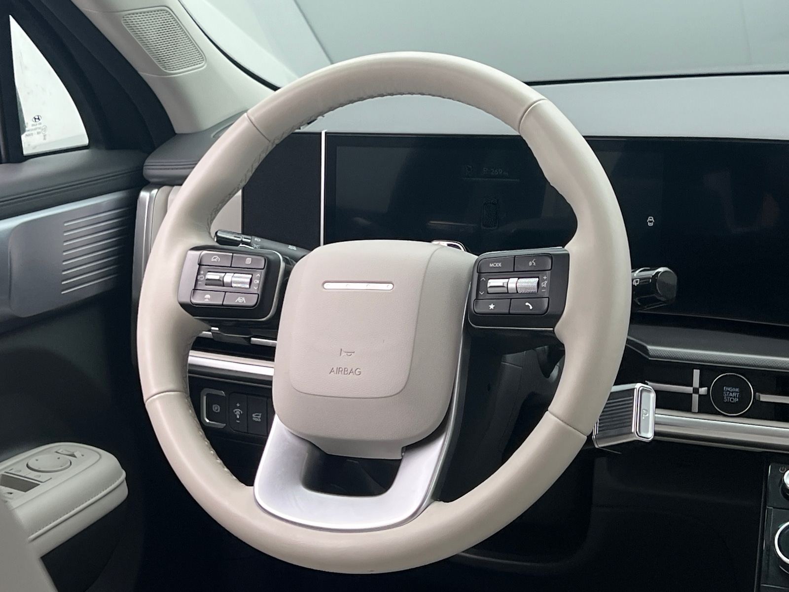 Thumbnail: 2026 Hyundai Santa Fe - 4