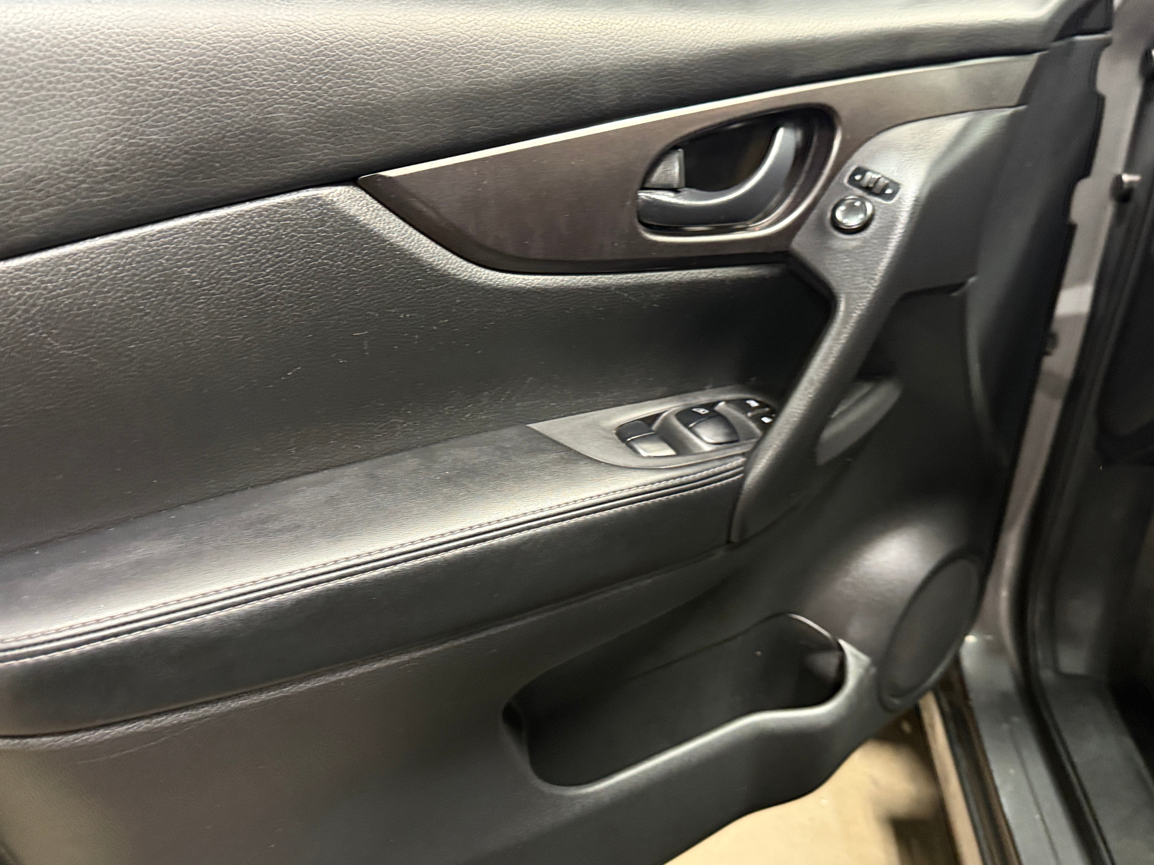 Used 2019 Nissan Rogue Sport S with VIN JN1BJ1CP4KW526395 for sale in Pewaukee, WI