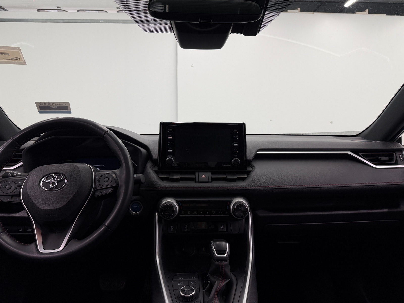 Thumbnail: 2021 Toyota RAV4 - 3