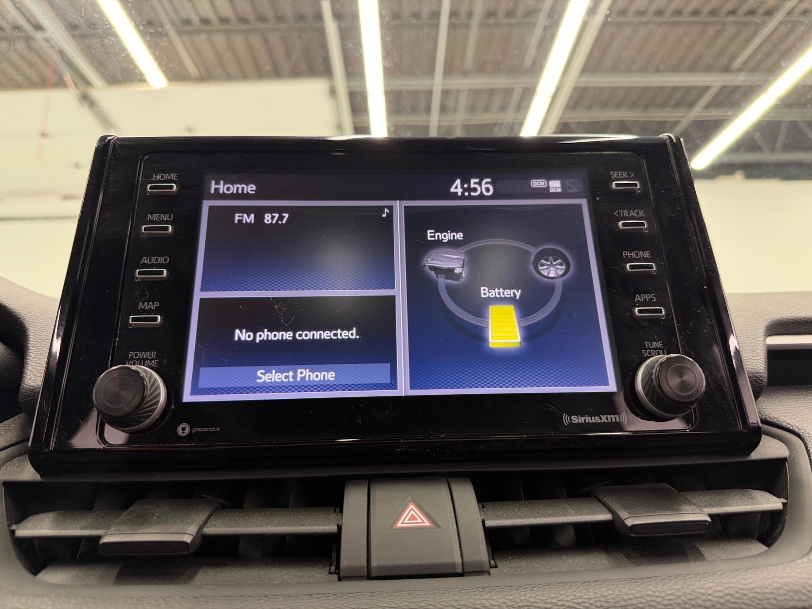 Thumbnail: 2021 Toyota RAV4 - 4