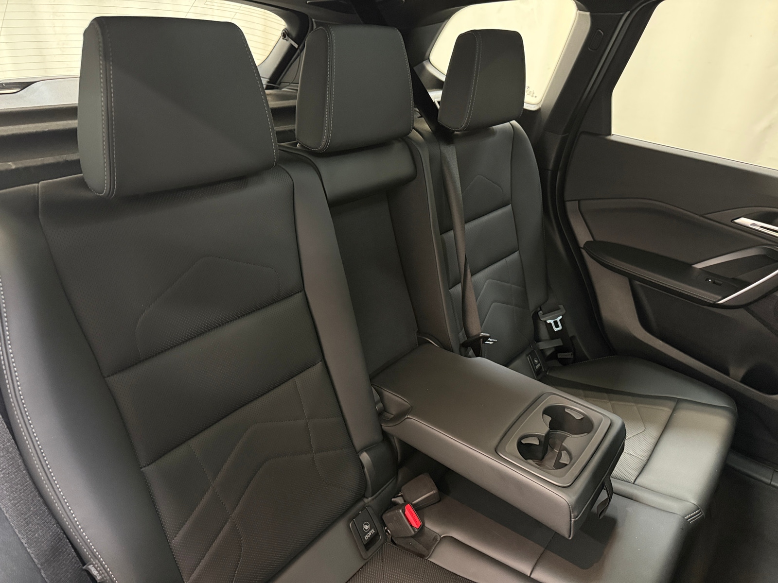 Thumbnail: 2026 BMW X1 - 6