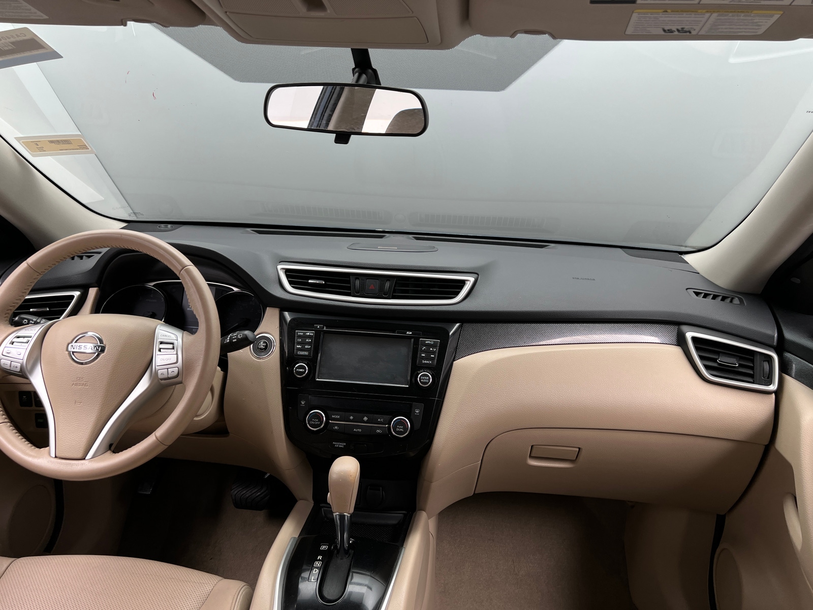 Thumbnail: 2015 Nissan Rogue - 2