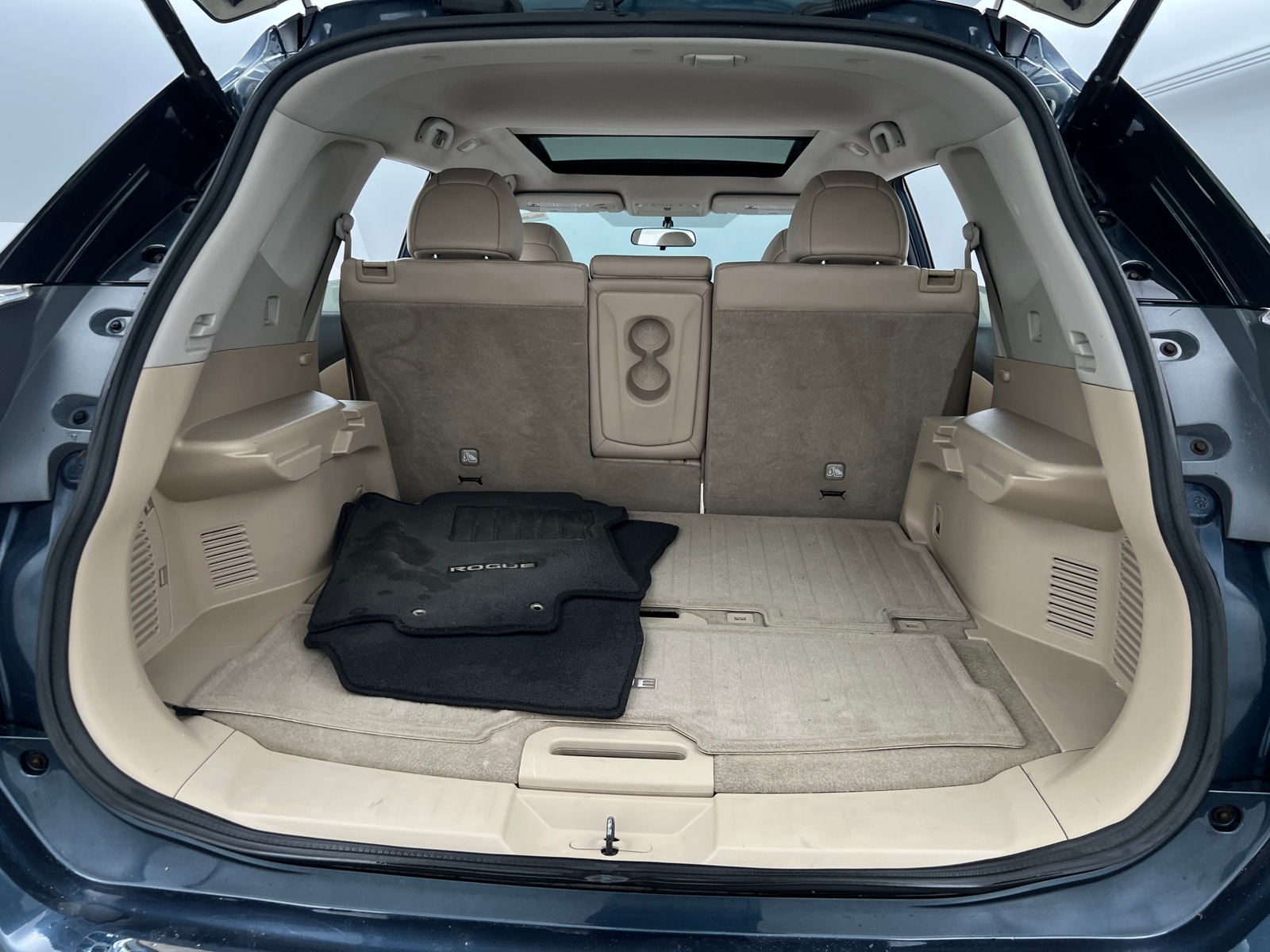 Thumbnail: 2015 Nissan Rogue - 6