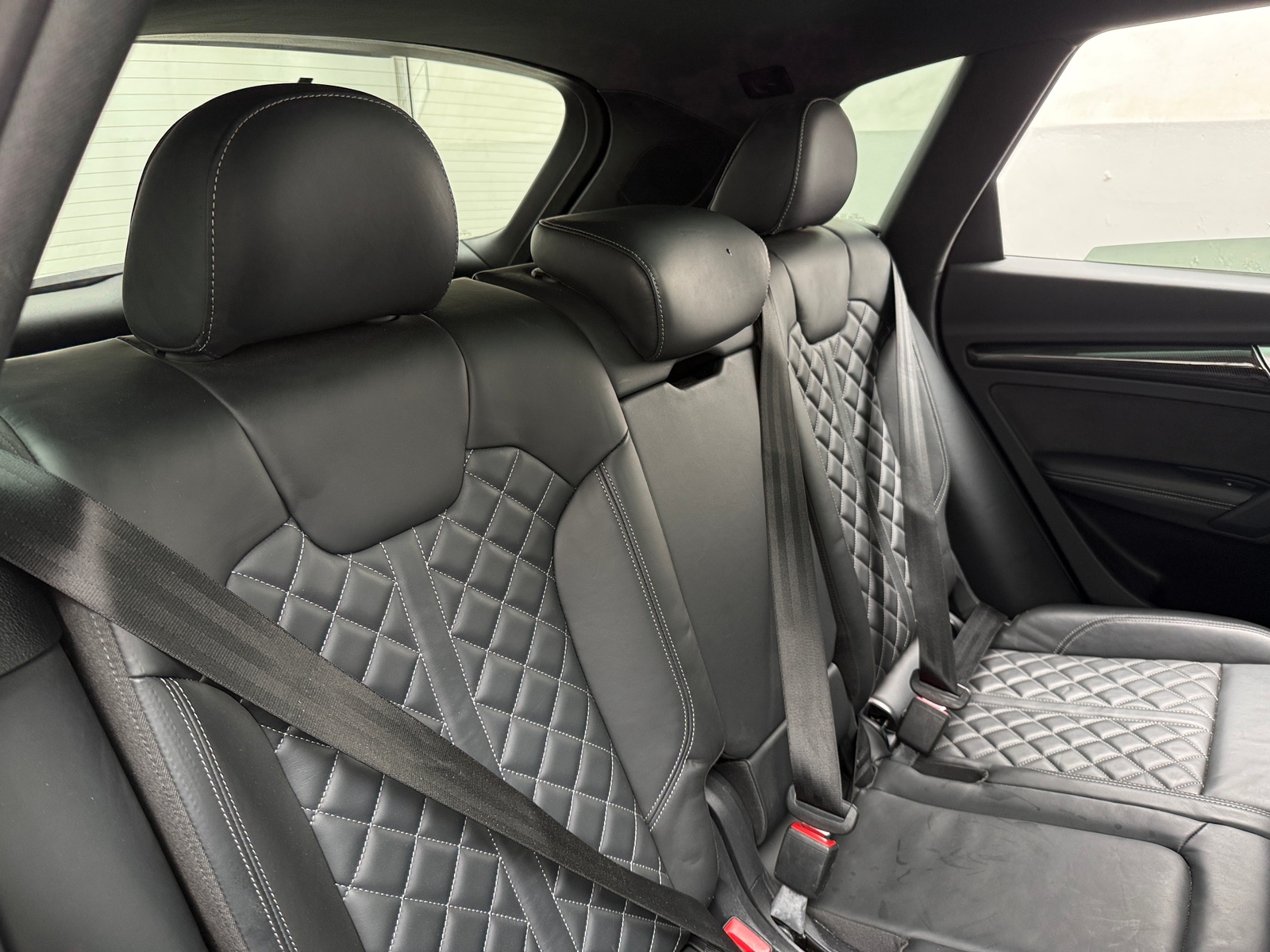 Thumbnail: 2023 Audi SQ5 - 5