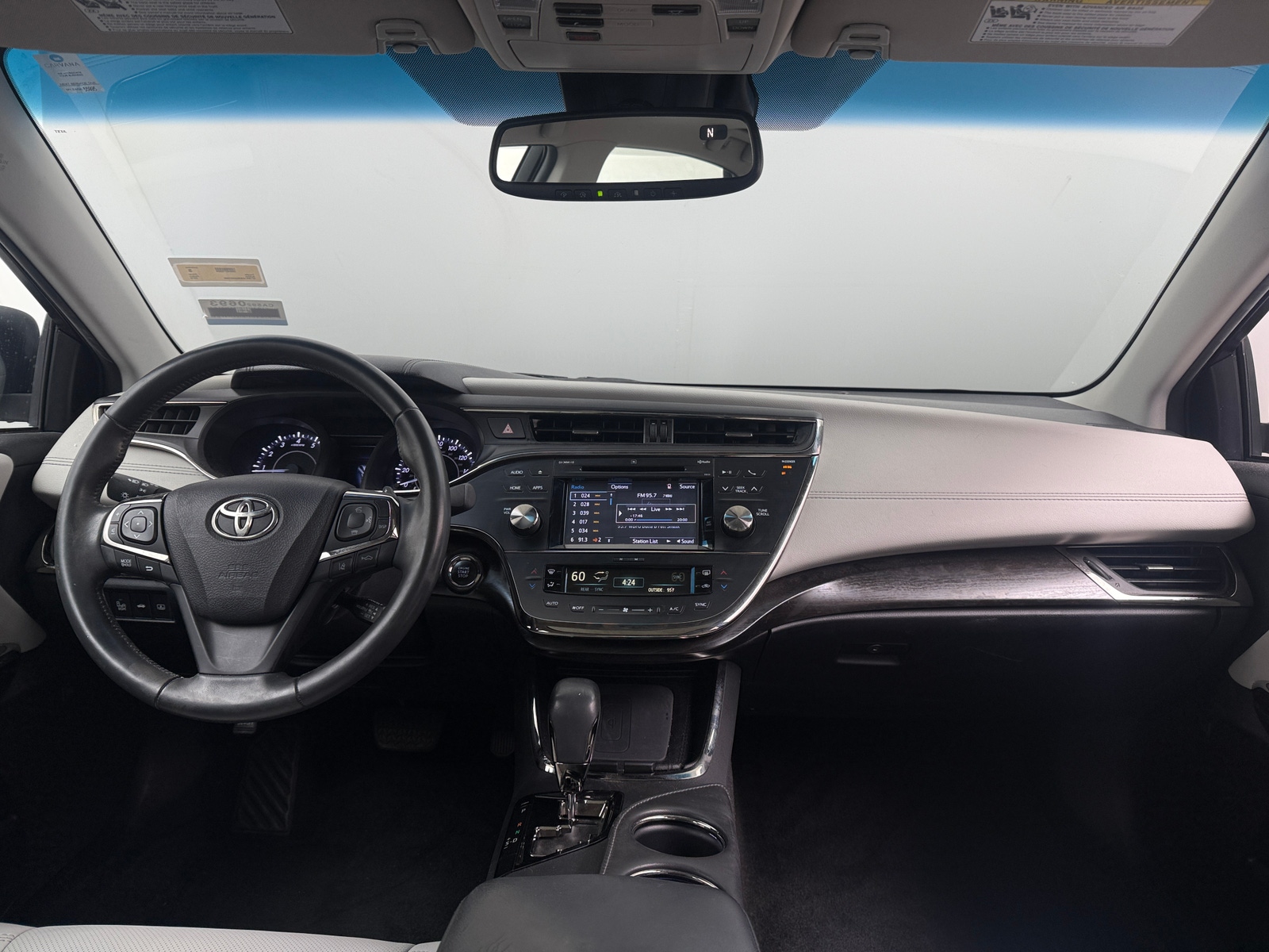 Thumbnail: 2016 Toyota Avalon - 2