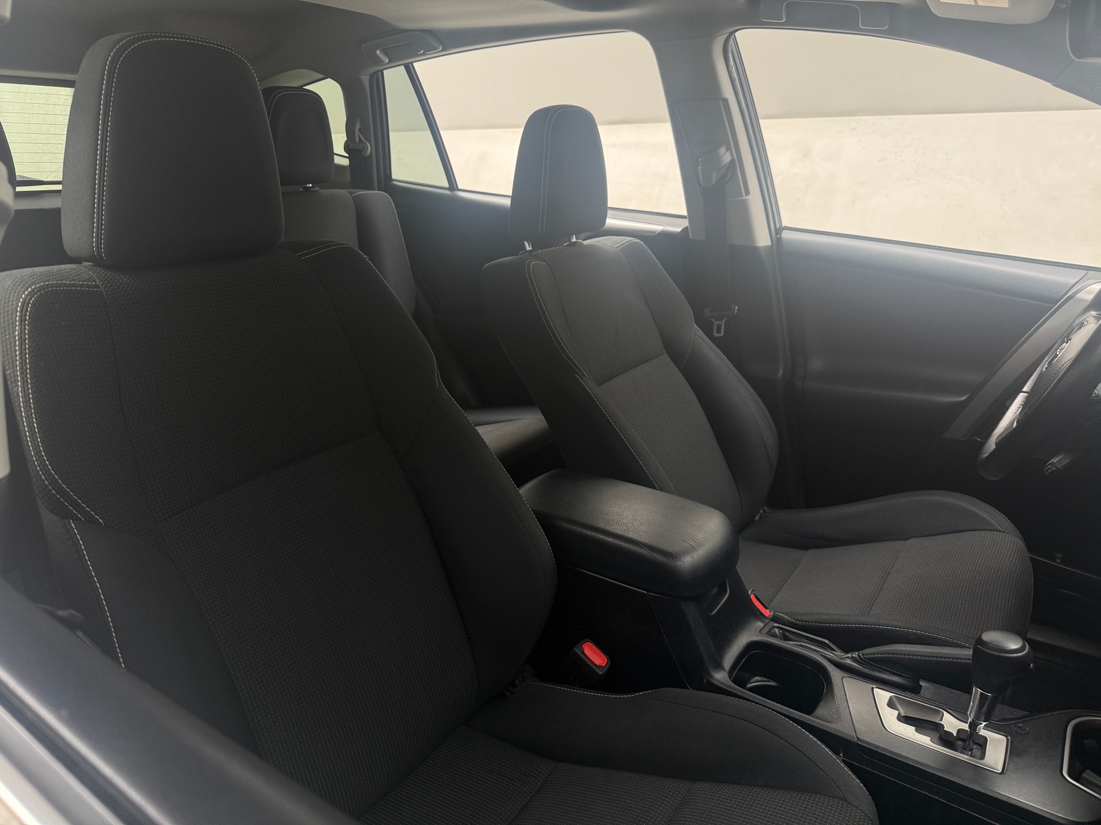 Thumbnail: 2017 Toyota RAV4 - 2