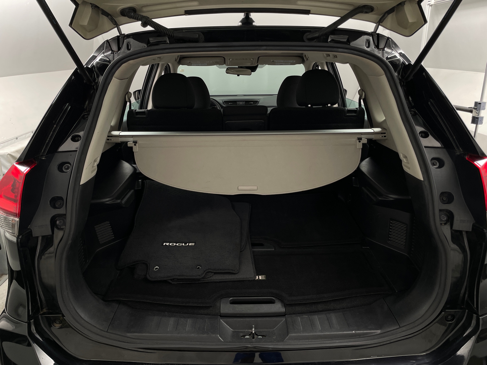 Thumbnail: 2019 Nissan Rogue - 7