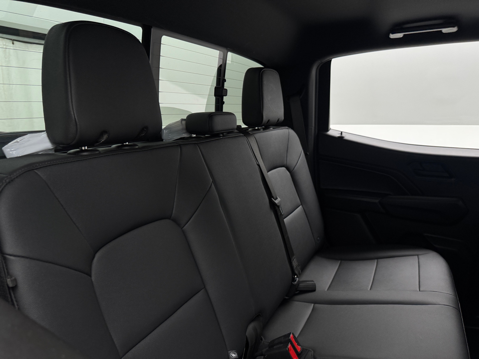 Thumbnail: 2025 Chevrolet Colorado - 5