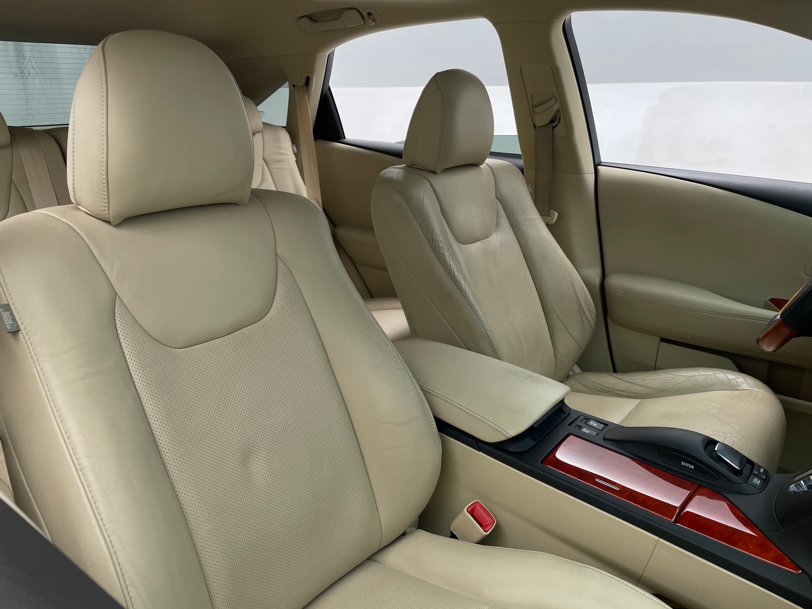 Thumbnail: 2010 Lexus RX - 2