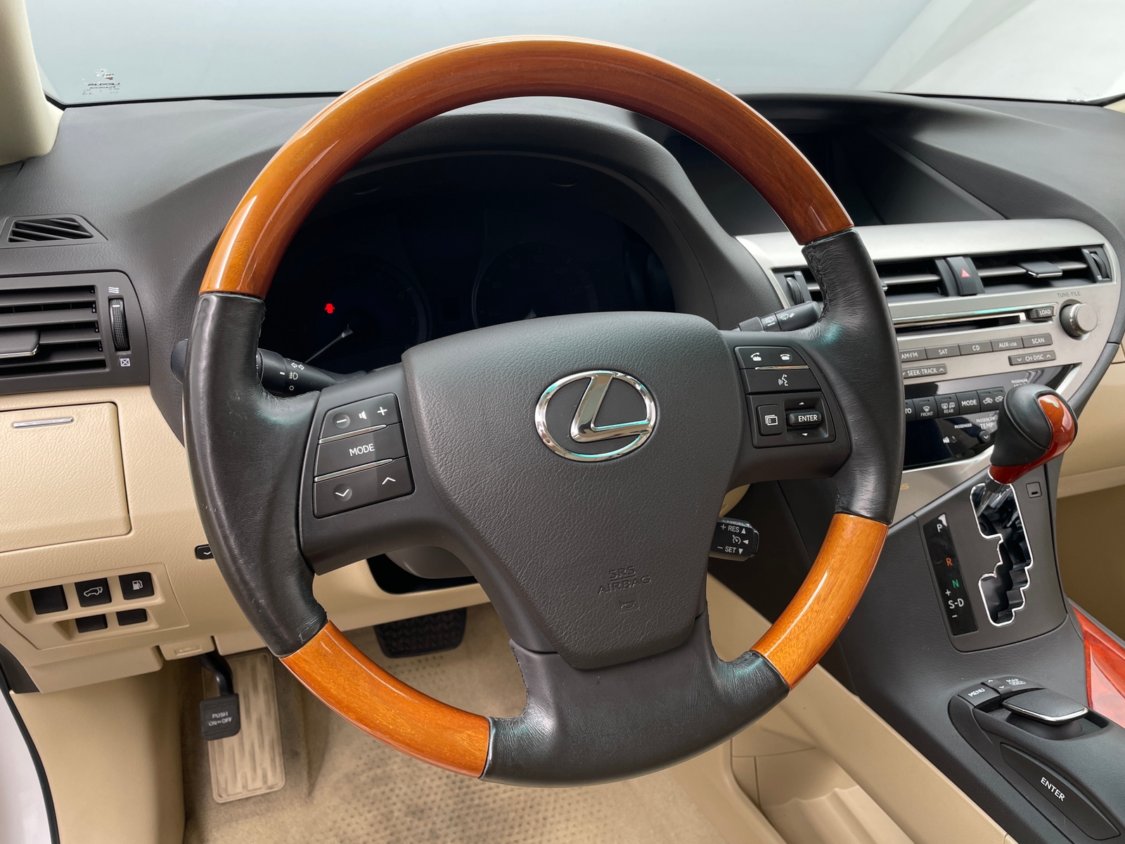 Thumbnail: 2010 Lexus RX - 5
