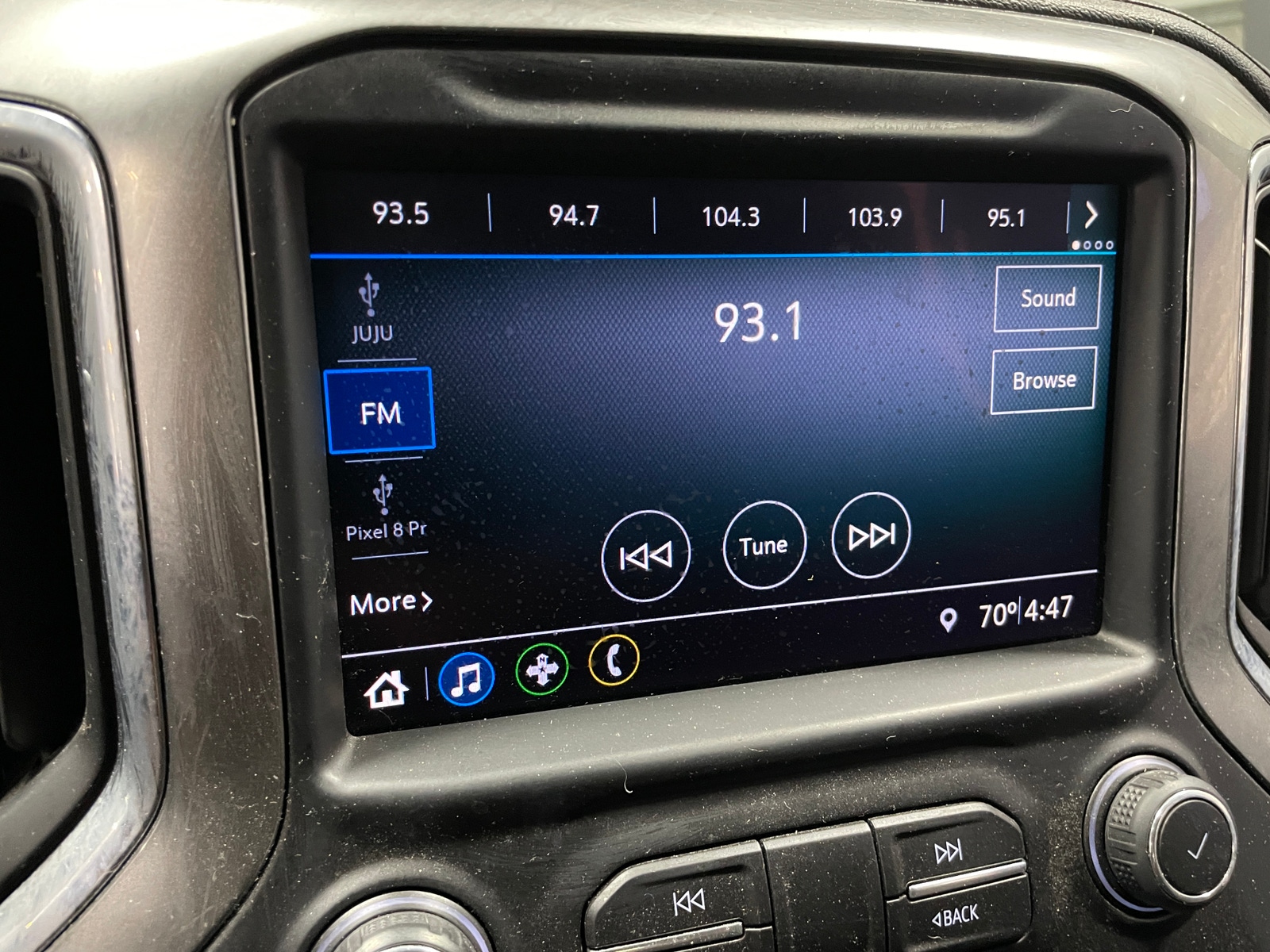 Thumbnail: 2019 Chevrolet Silverado 1500 - 4