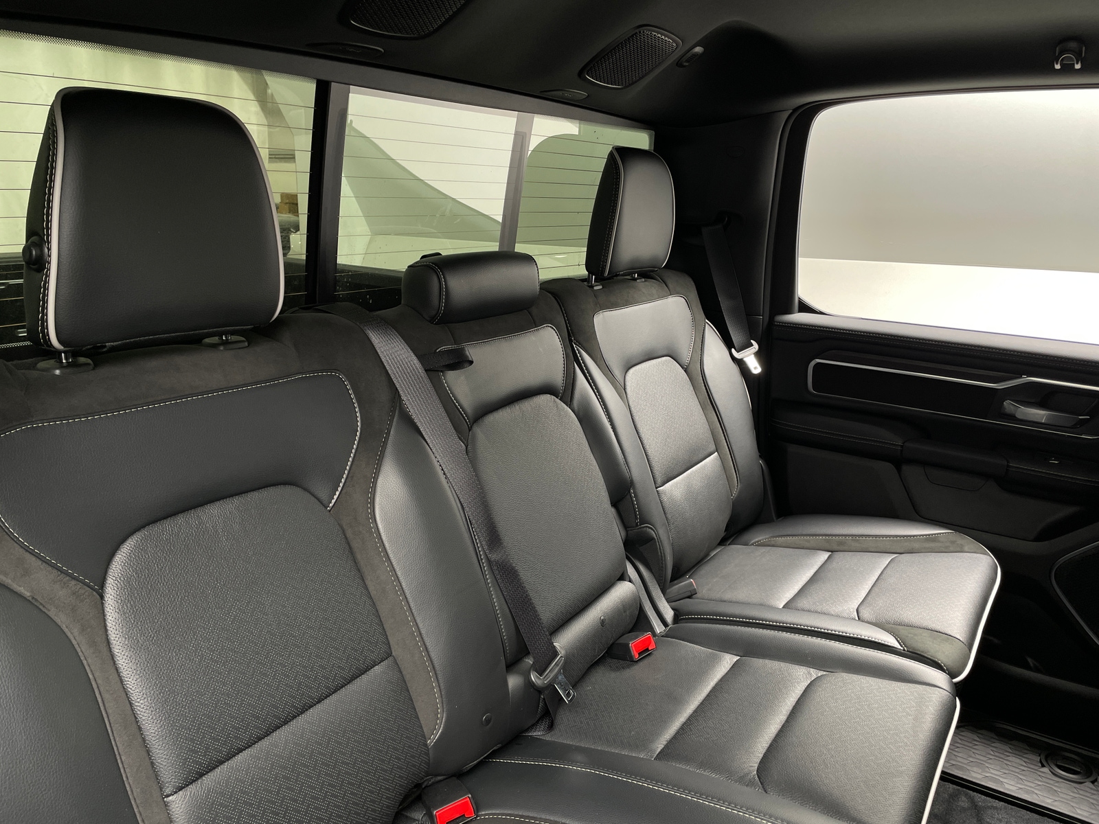 Thumbnail: 2026 RAM 1500 - 5