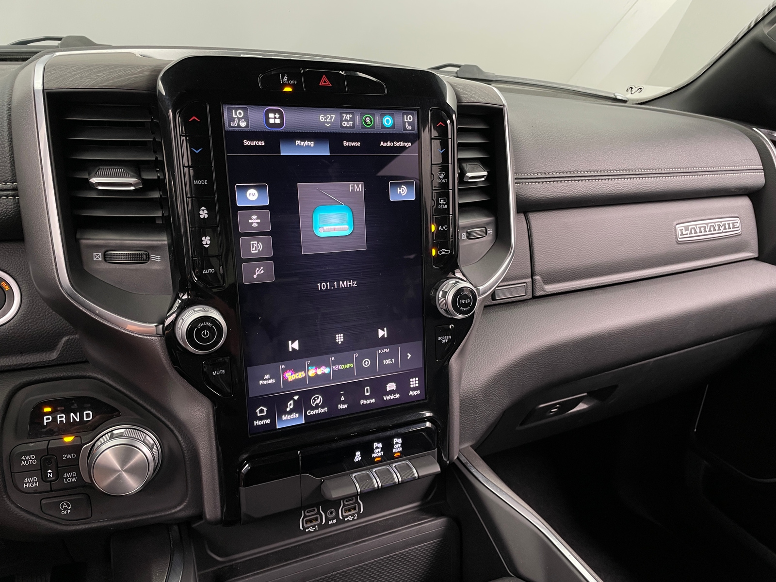 Thumbnail: 2026 RAM 1500 - 3