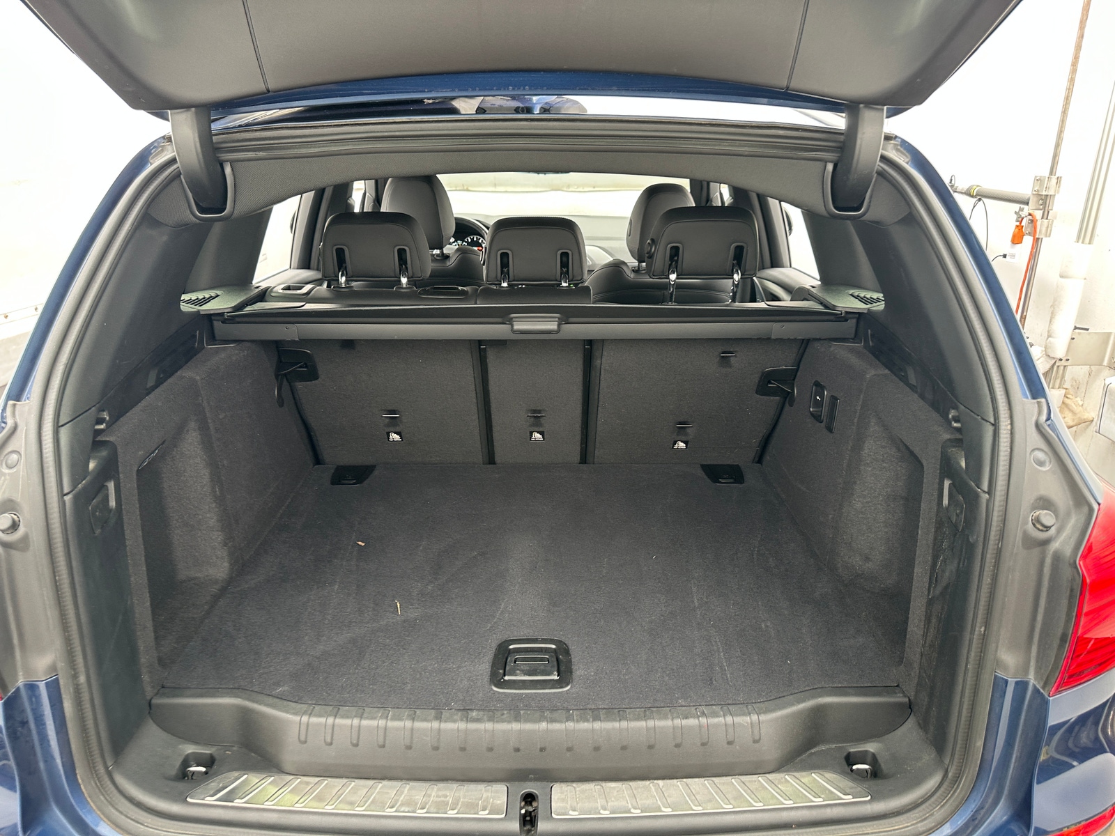 Thumbnail: 2019 BMW X3 - 6