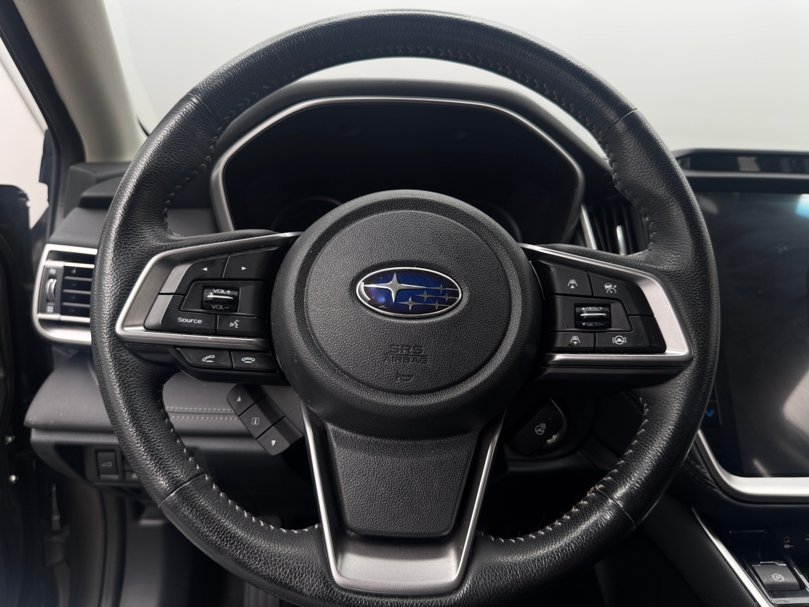 Thumbnail: 2022 Subaru Outback - 4