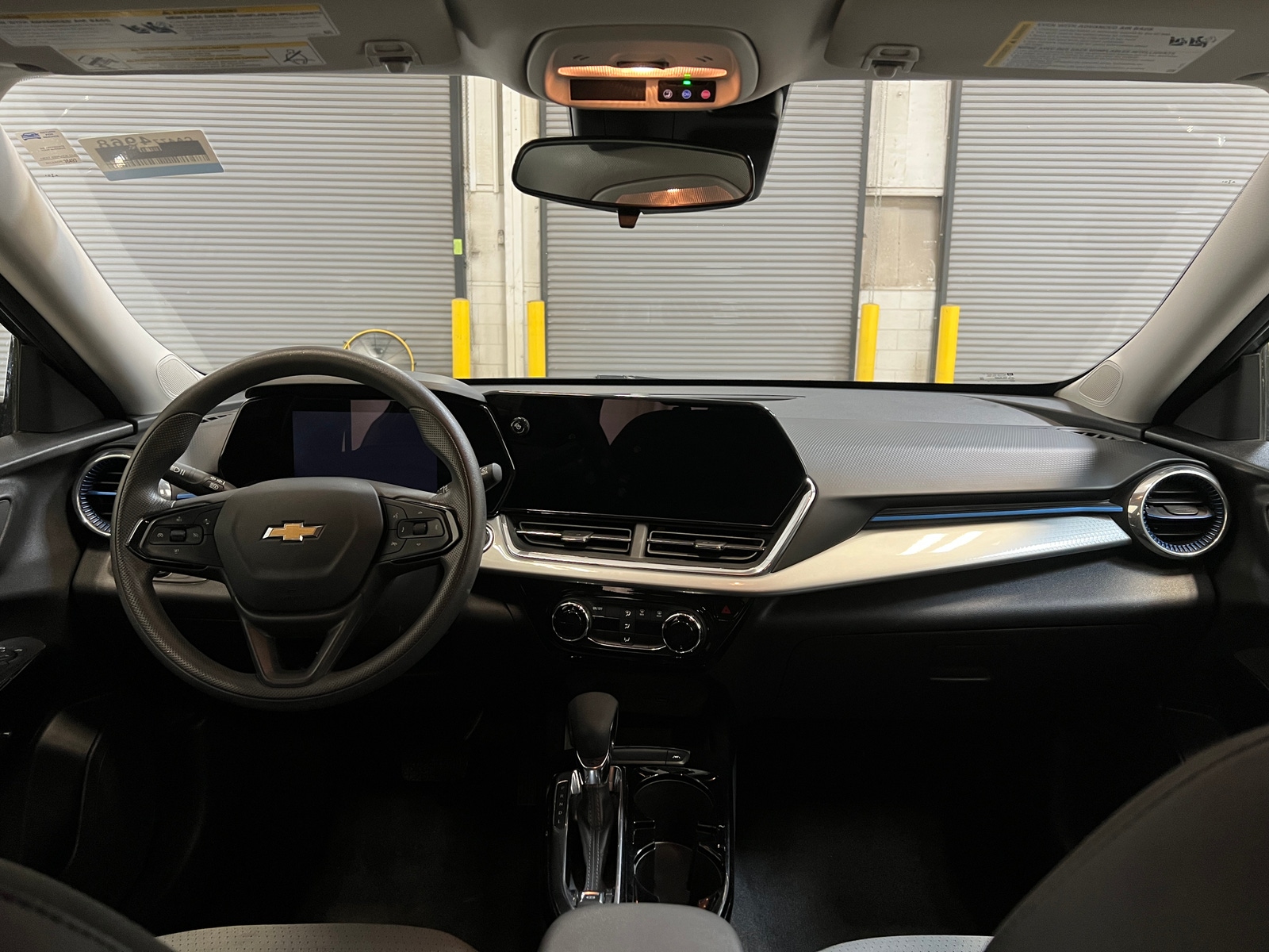 Thumbnail: 2025 Chevrolet Trax - 3
