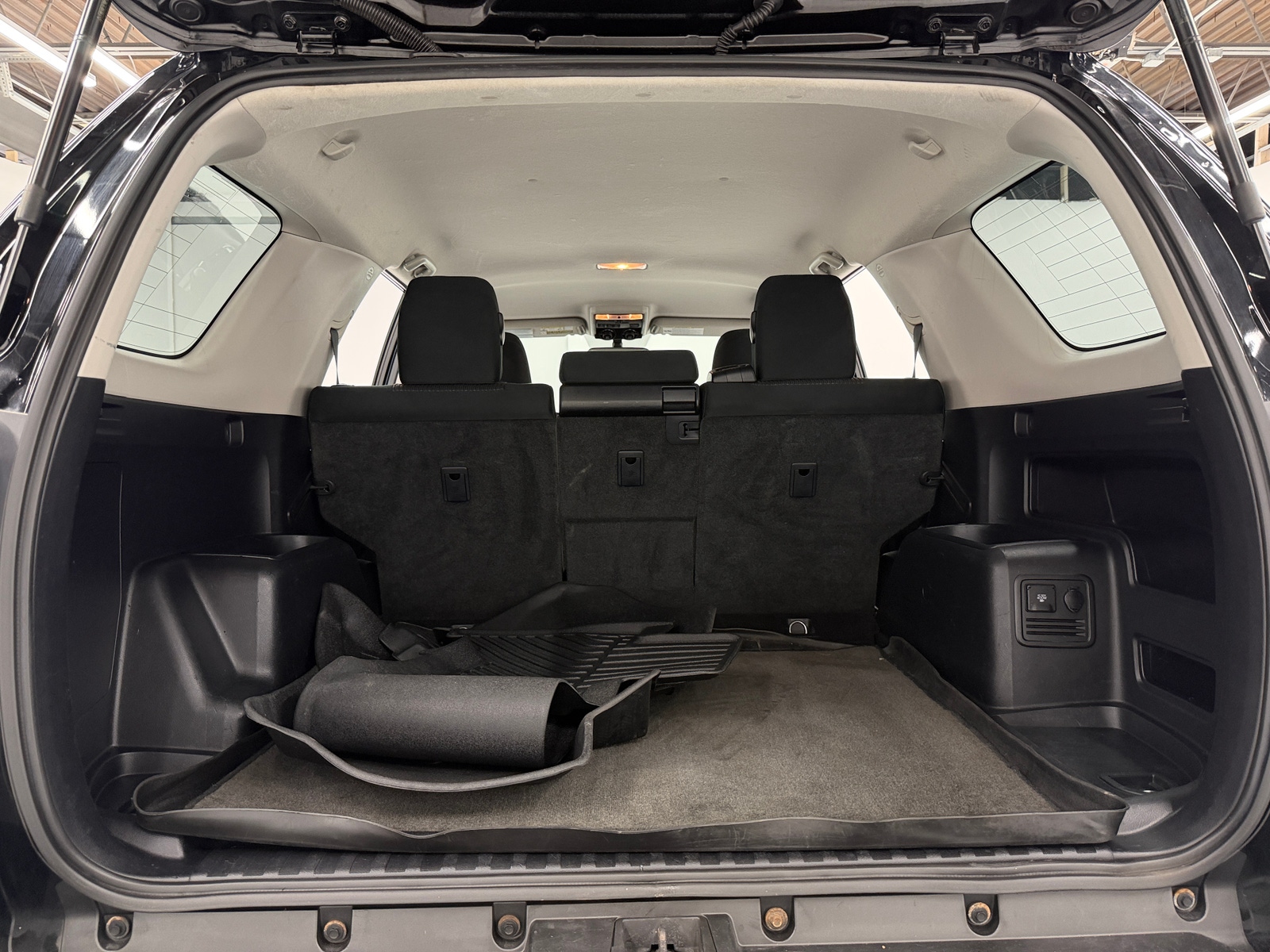Thumbnail: 2014 Toyota 4Runner - 7