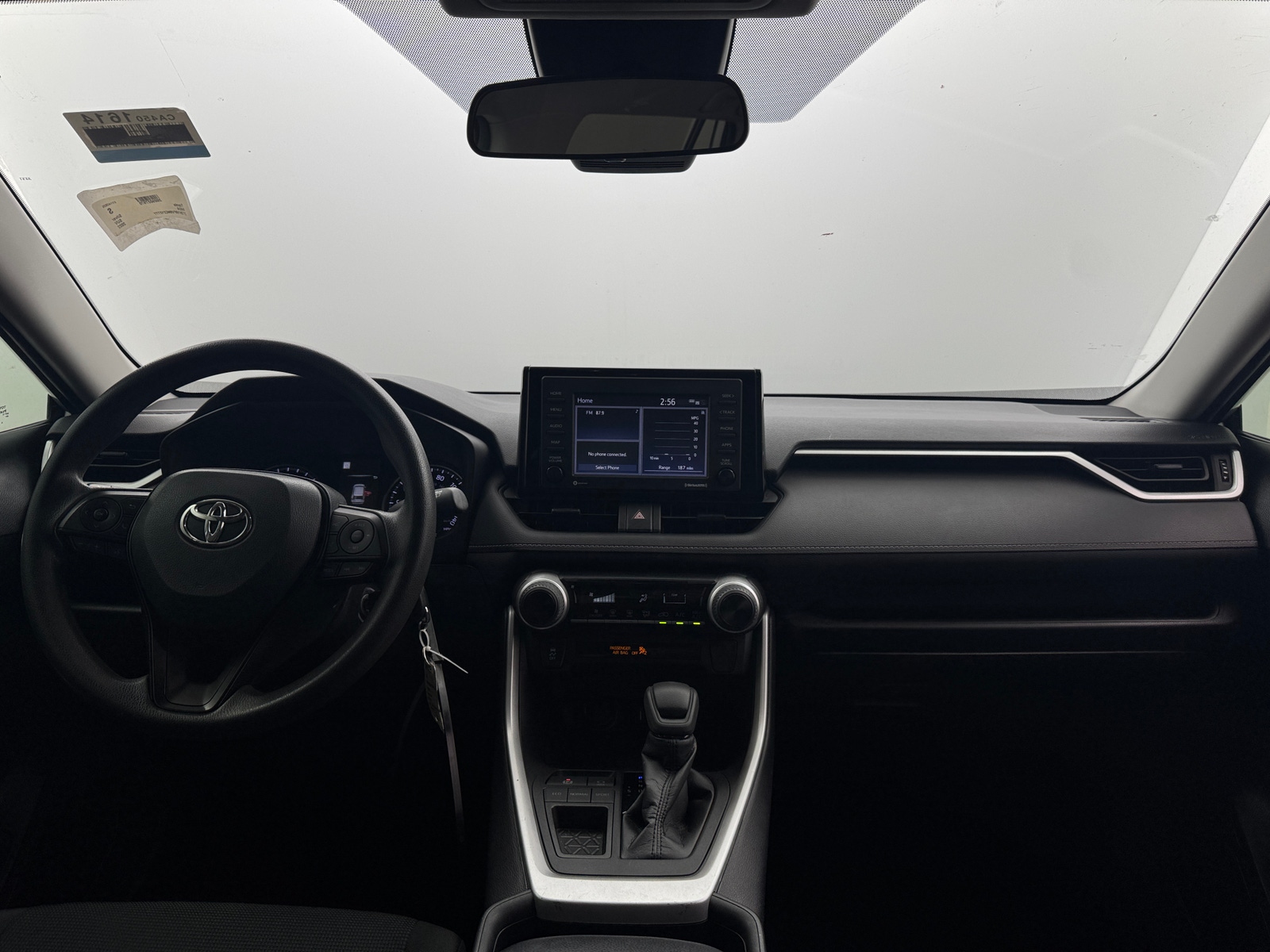 Thumbnail: 2022 Toyota RAV4 - 3