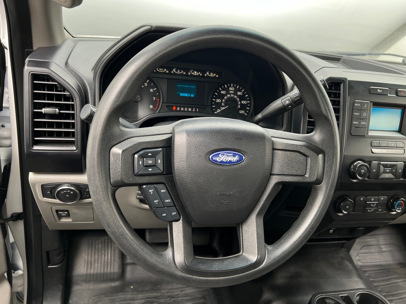 Thumbnail: 2018 Ford Econoline - 4