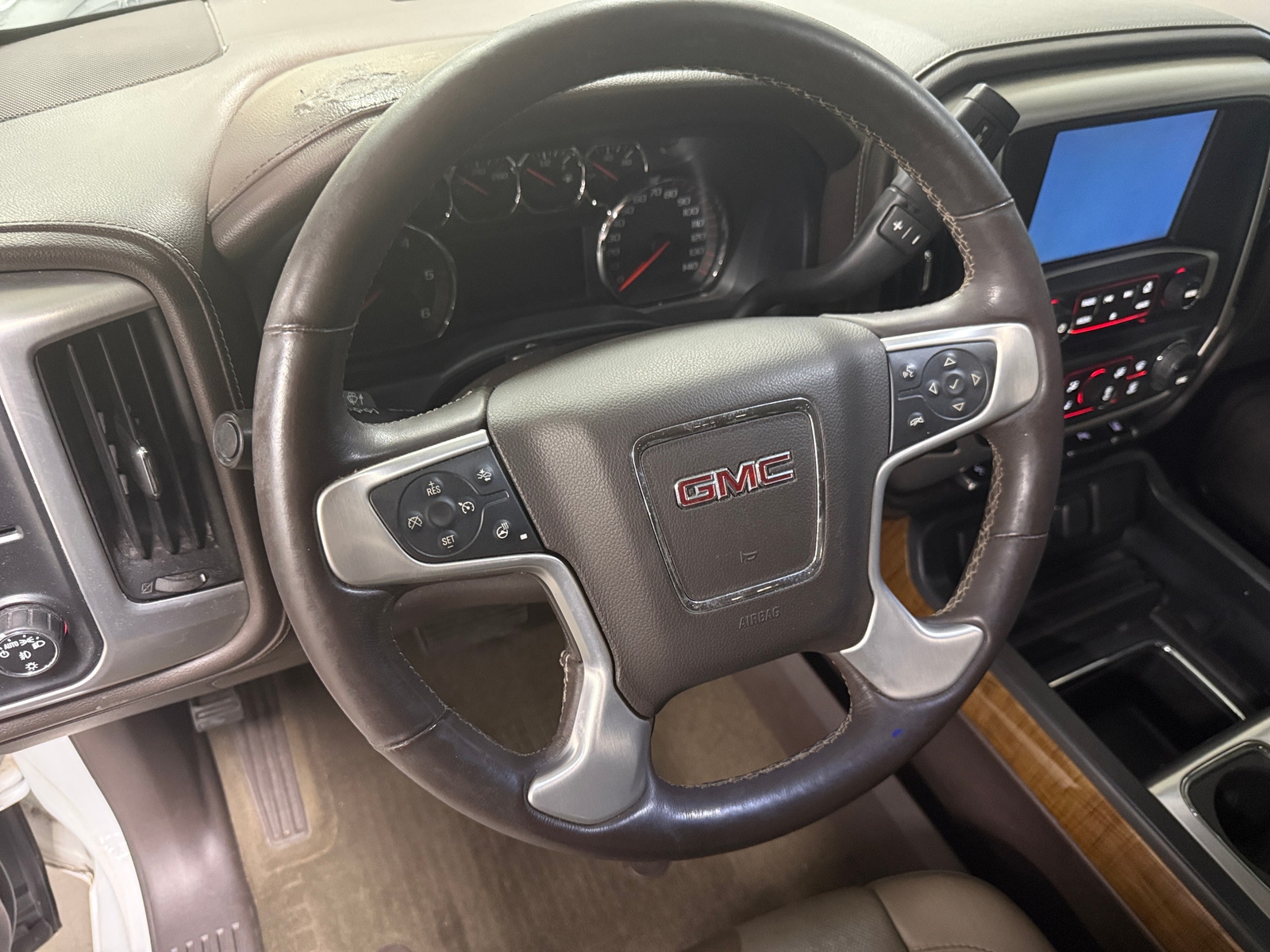 Thumbnail: 2015 GMC Sierra 1500 - 4