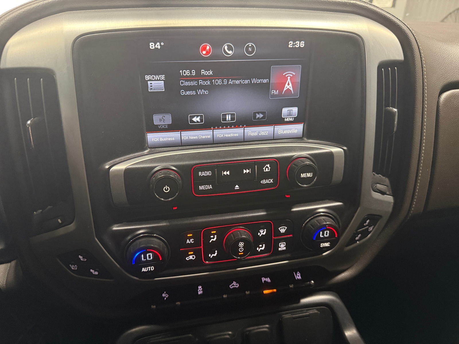 Thumbnail: 2015 GMC Sierra 1500 - 3