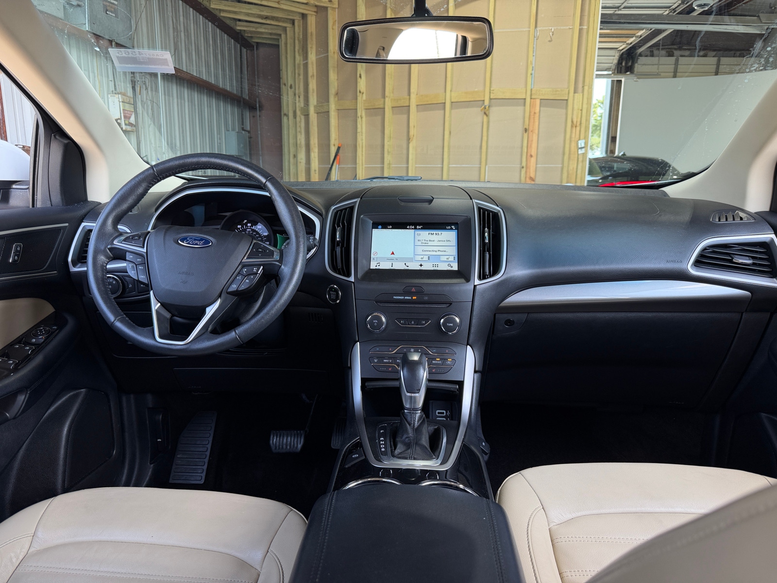 Thumbnail: 2017 Ford Edge - 2