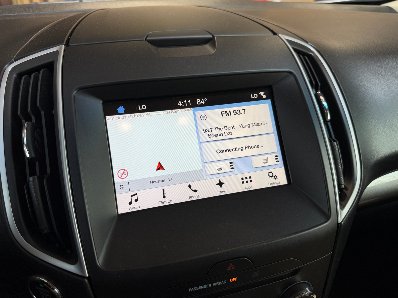 Thumbnail: 2017 Ford Edge - 3