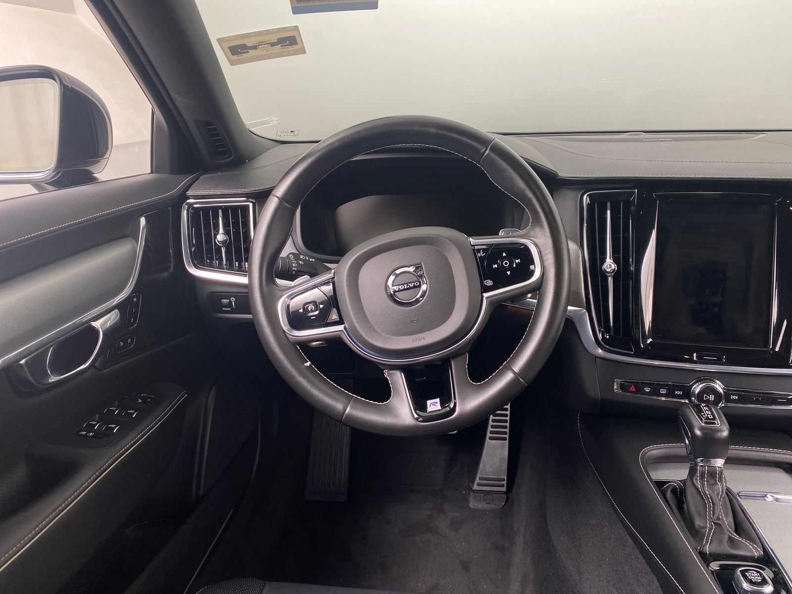 Thumbnail: 2020 Volvo S90 - 4