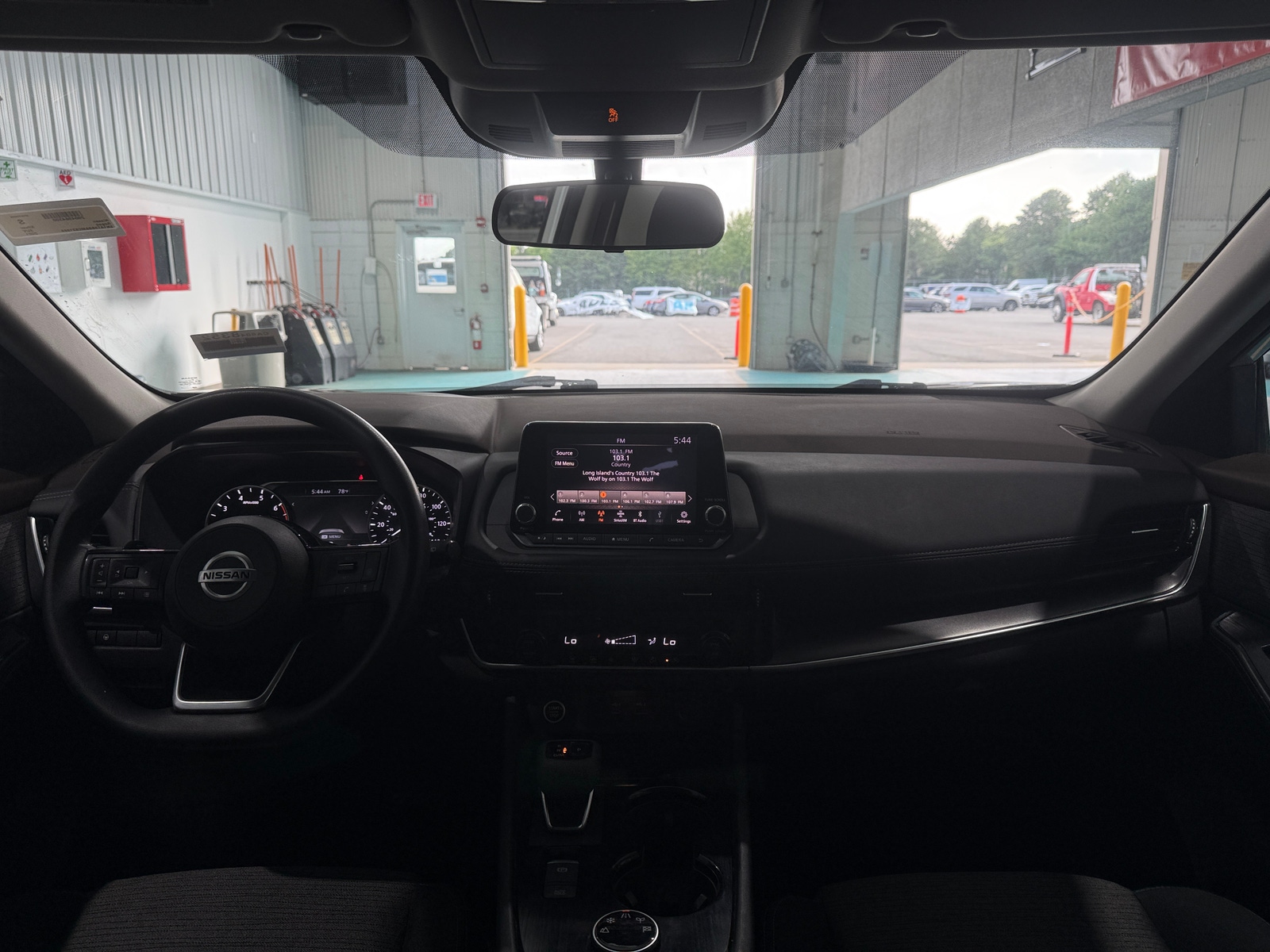 Thumbnail: 2021 Nissan Rogue - 3