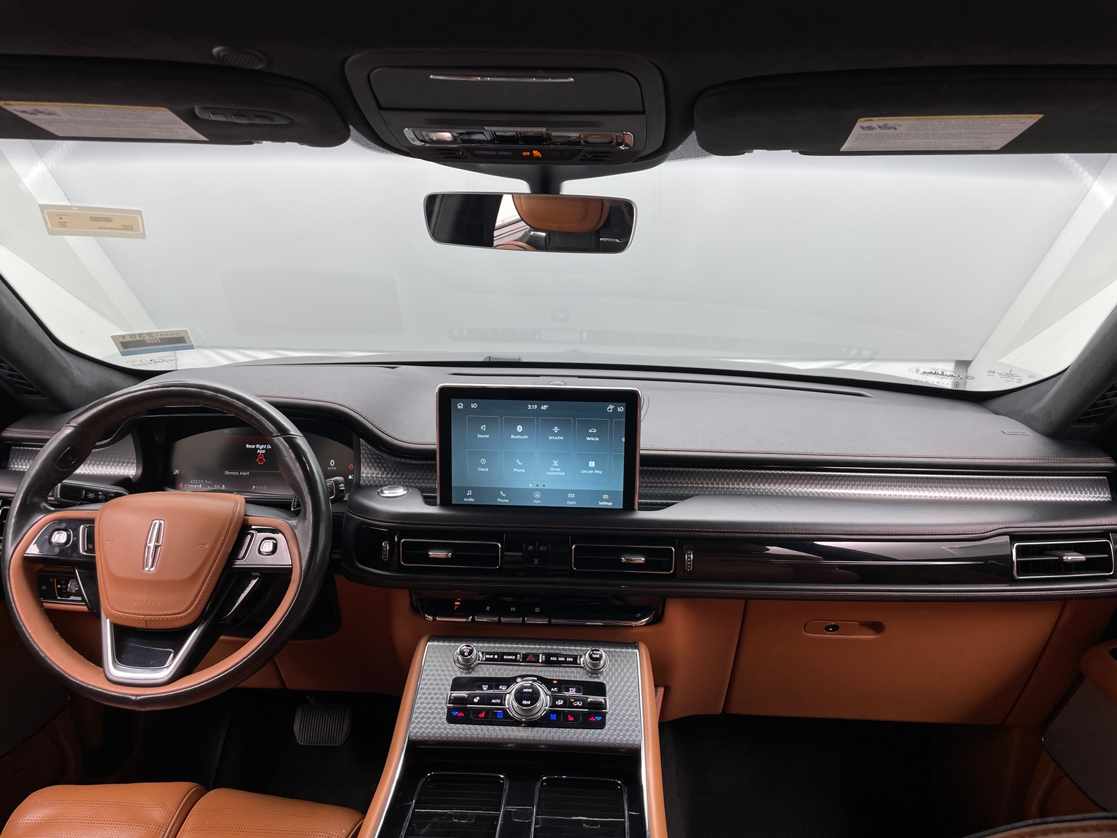 Thumbnail: 2023 Lincoln Aviator - 2