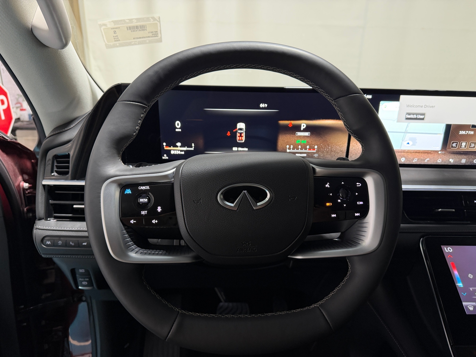 Thumbnail: 2025 INFINITI QX80 - 4