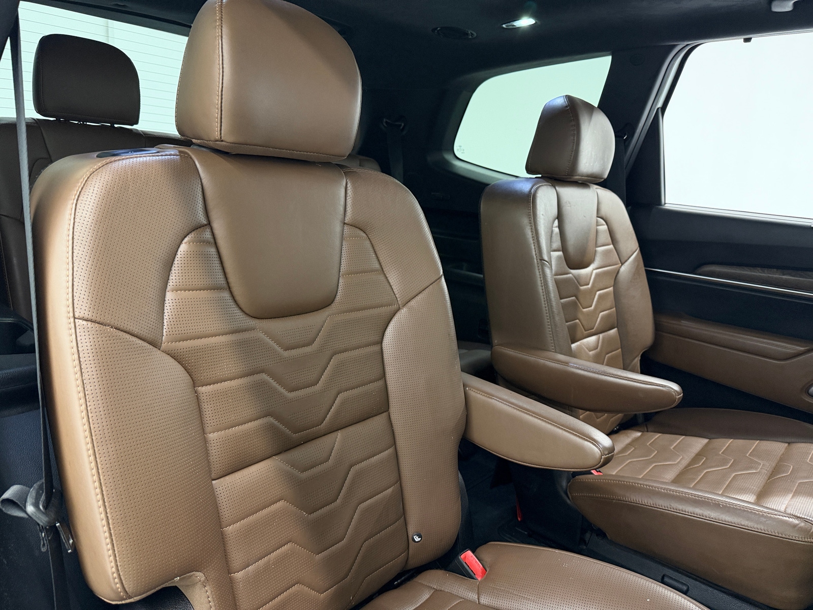 Thumbnail: 2020 Kia Telluride - 5