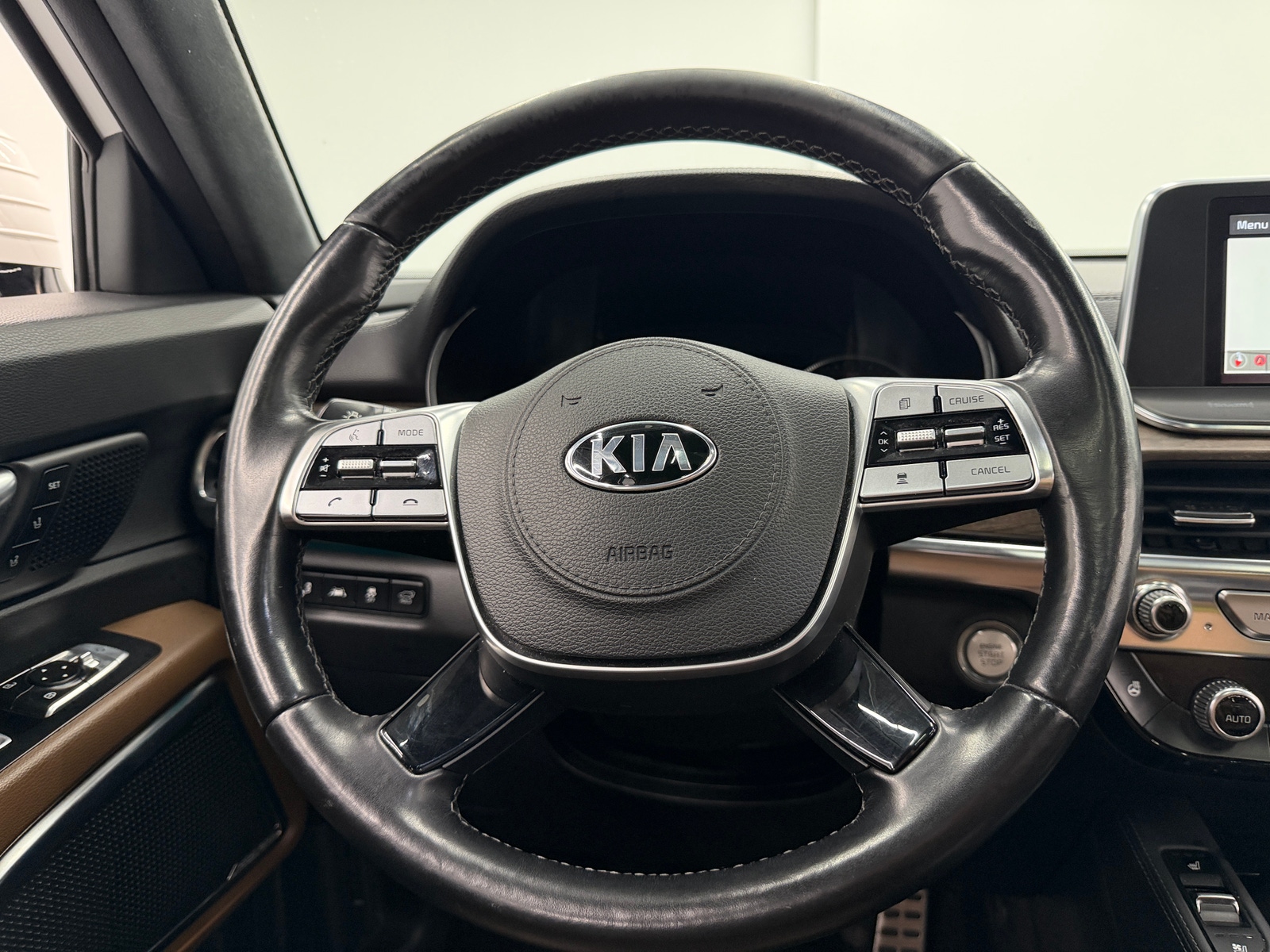 Thumbnail: 2020 Kia Telluride - 4
