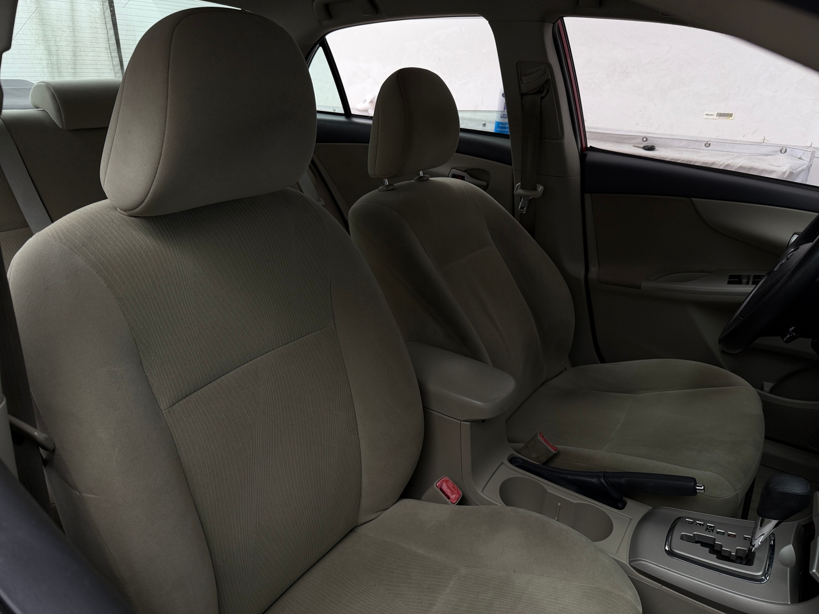 Thumbnail: 2011 Toyota Corolla - 2