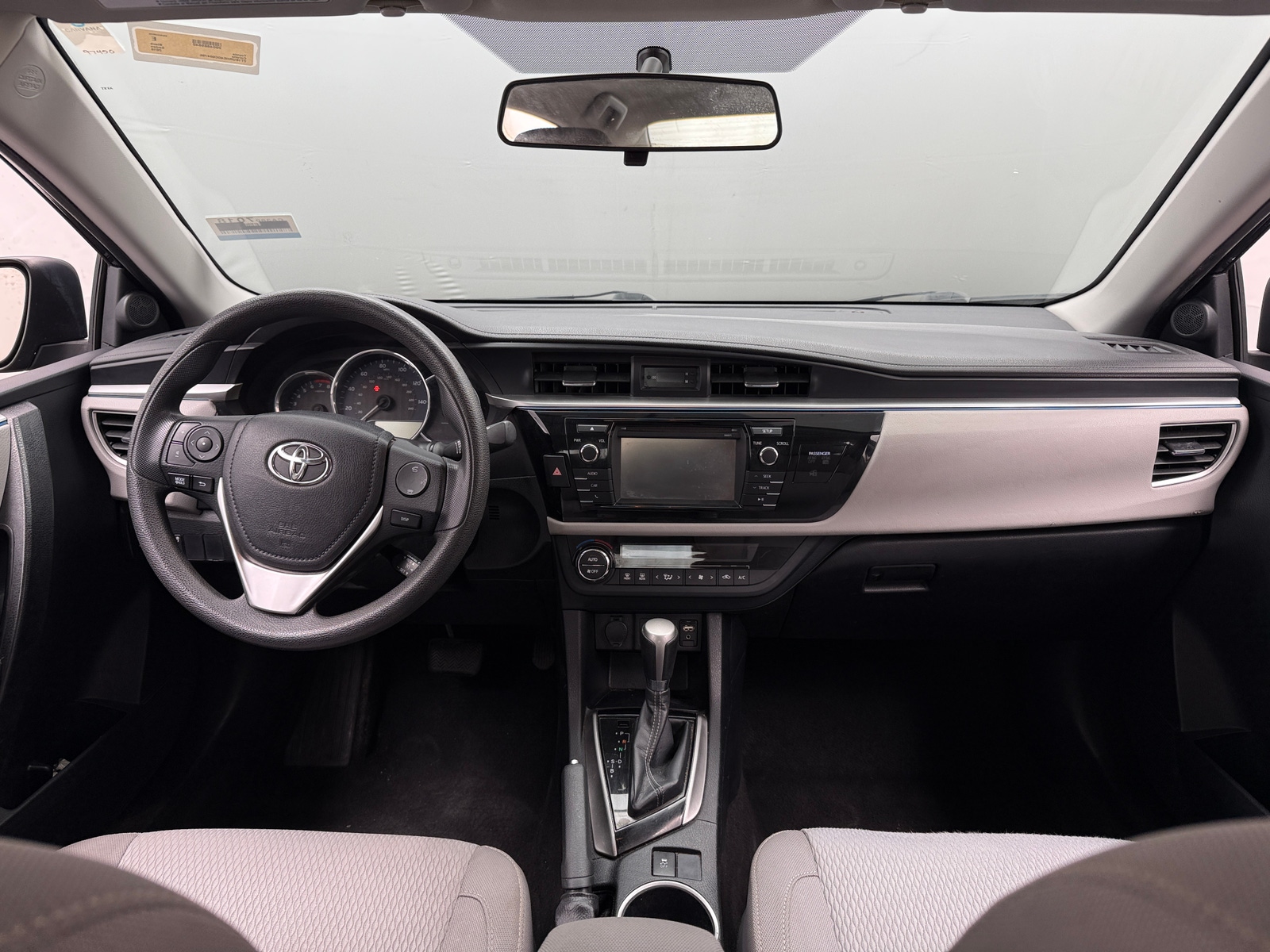 Thumbnail: 2016 Toyota Corolla - 3