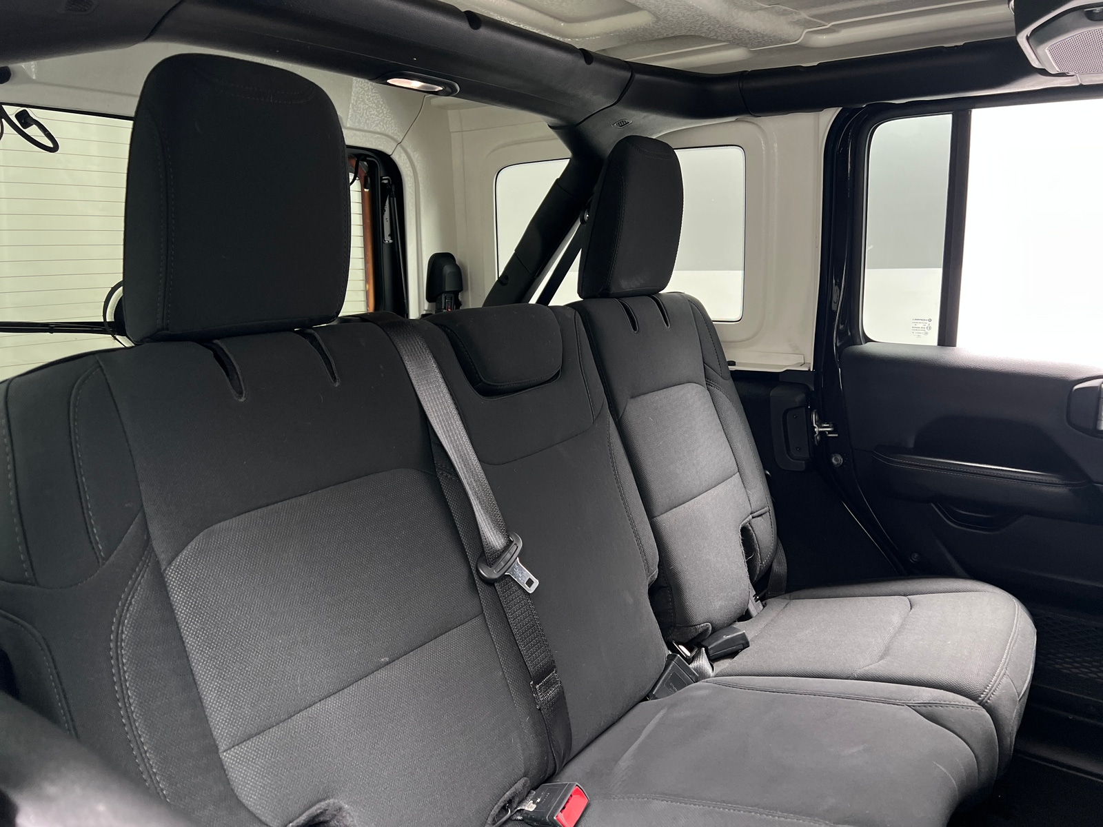 Thumbnail: 2021 Jeep Wrangler - 6