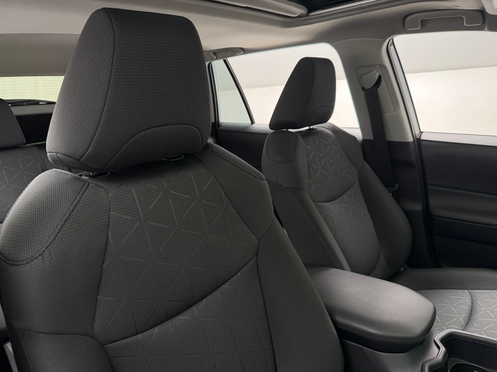 Thumbnail: 2024 Toyota RAV4 - 2