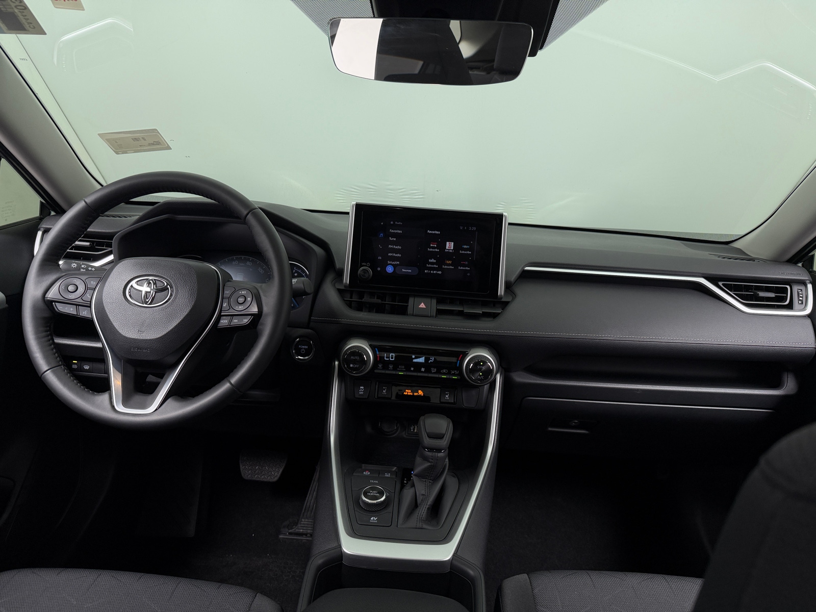Thumbnail: 2024 Toyota RAV4 - 3
