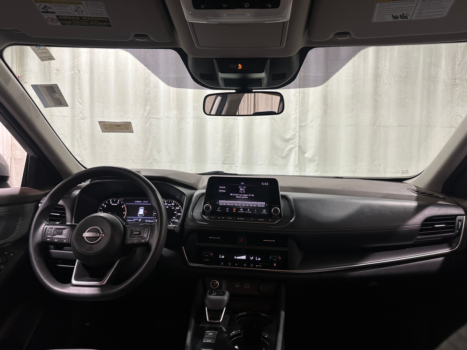 Thumbnail: 2023 Nissan Rogue - 3