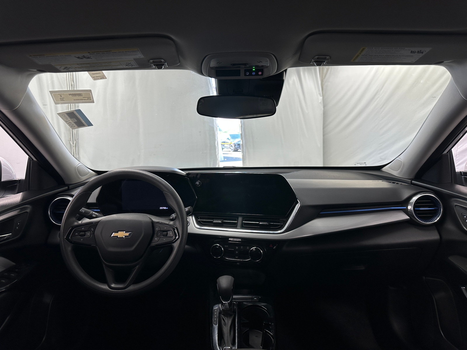 Thumbnail: 2025 Chevrolet Trax - 2