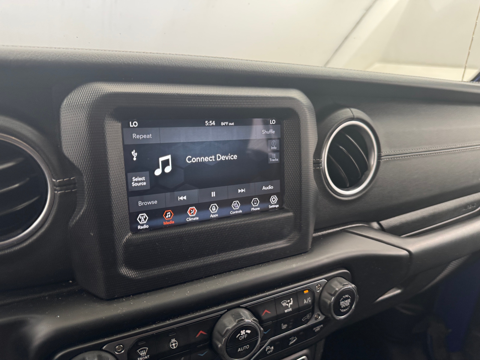Thumbnail: 2020 Jeep Wrangler - 4