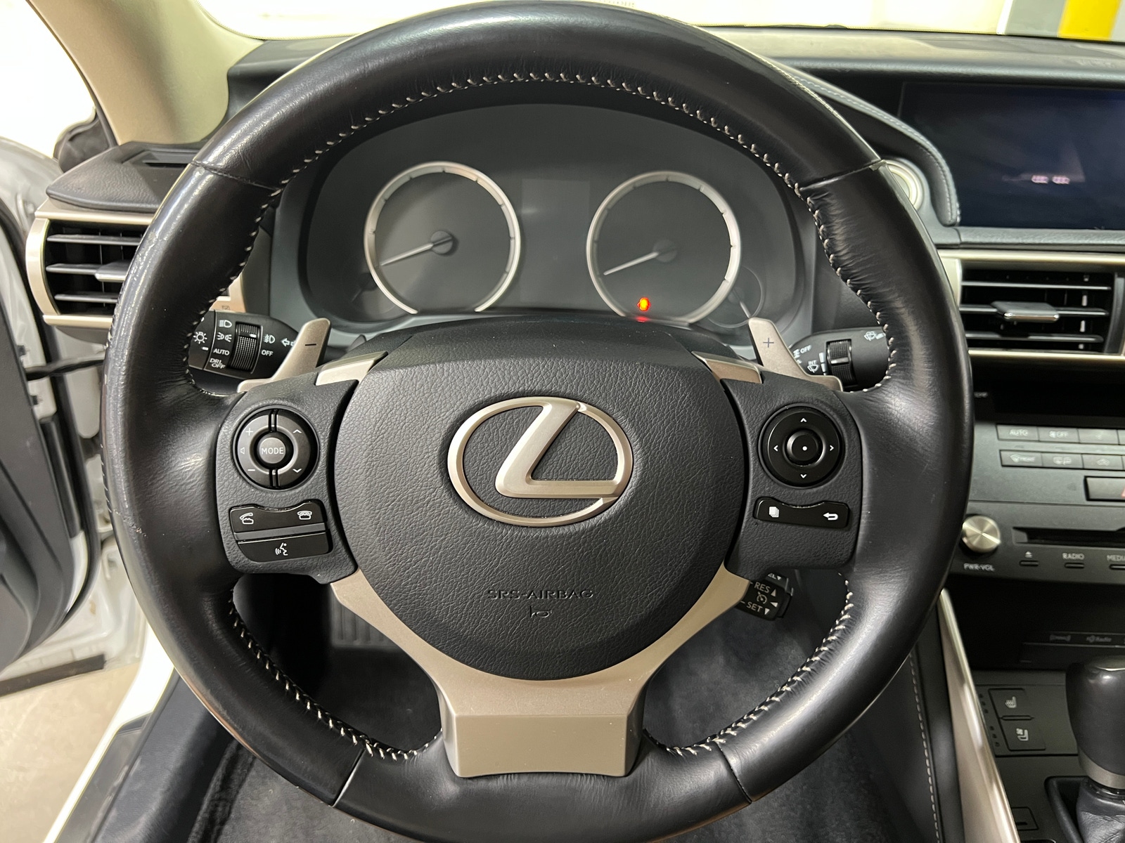 Thumbnail: 2015 Lexus IS - 4