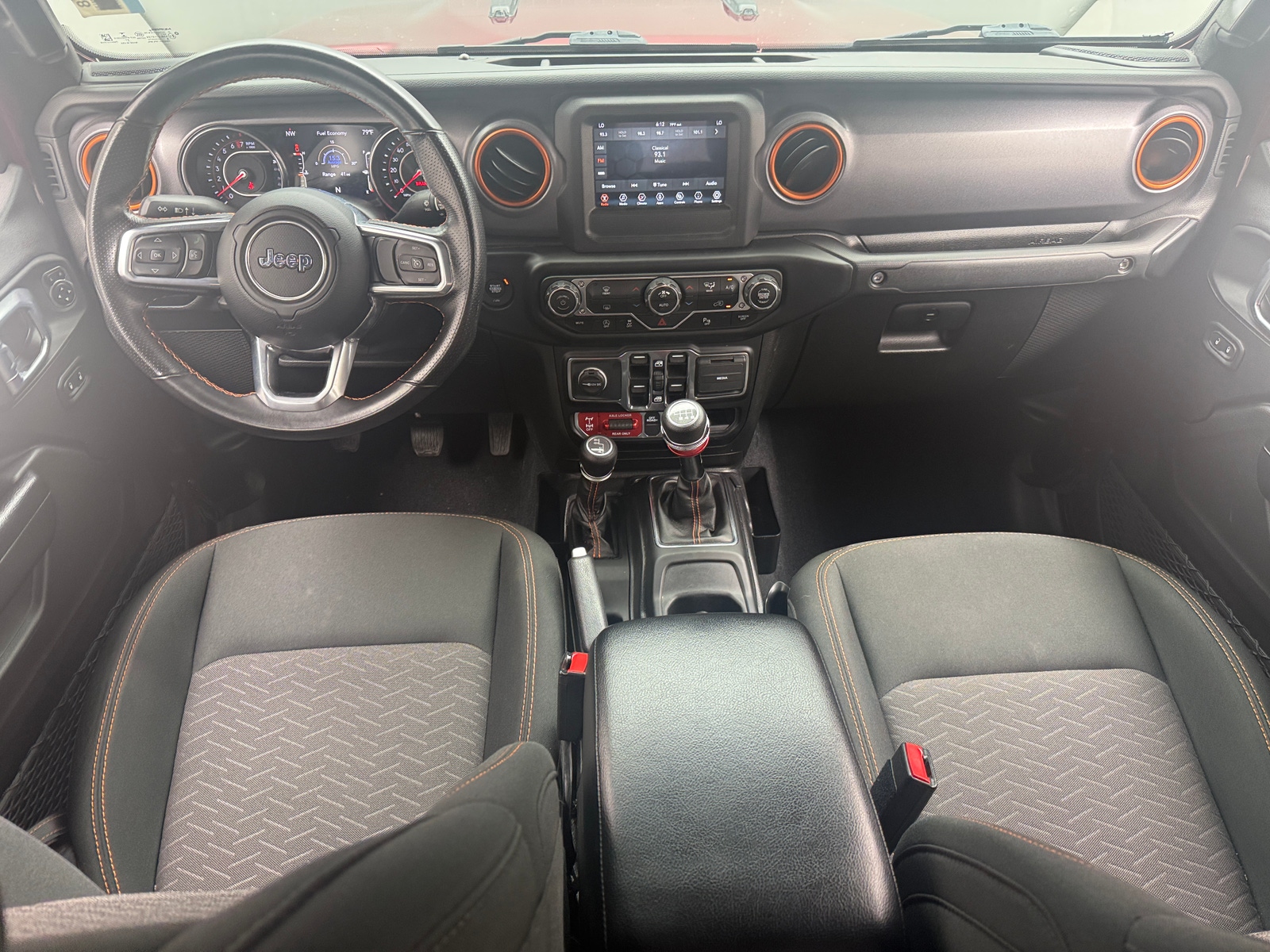 Thumbnail: 2021 Jeep Gladiator - 3