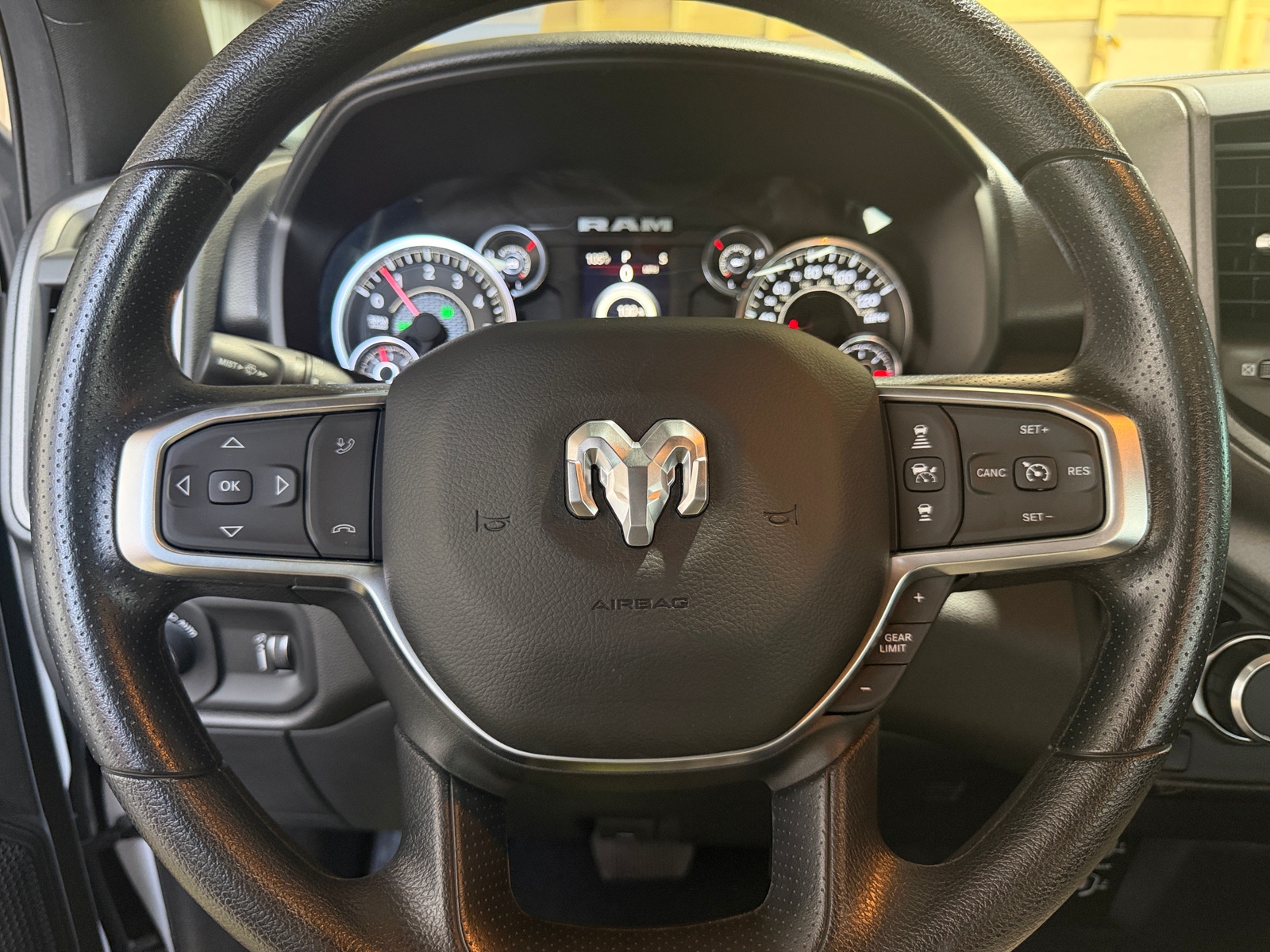Thumbnail: 2025 RAM 1500 - 5