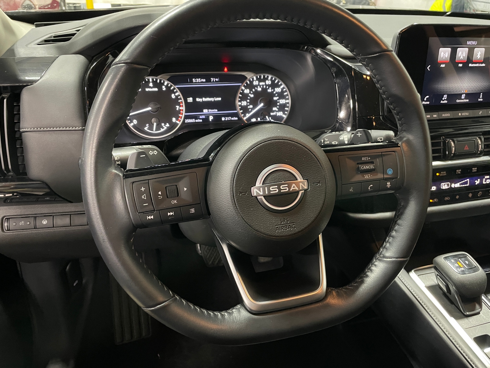 Thumbnail: 2023 Nissan Pathfinder - 5