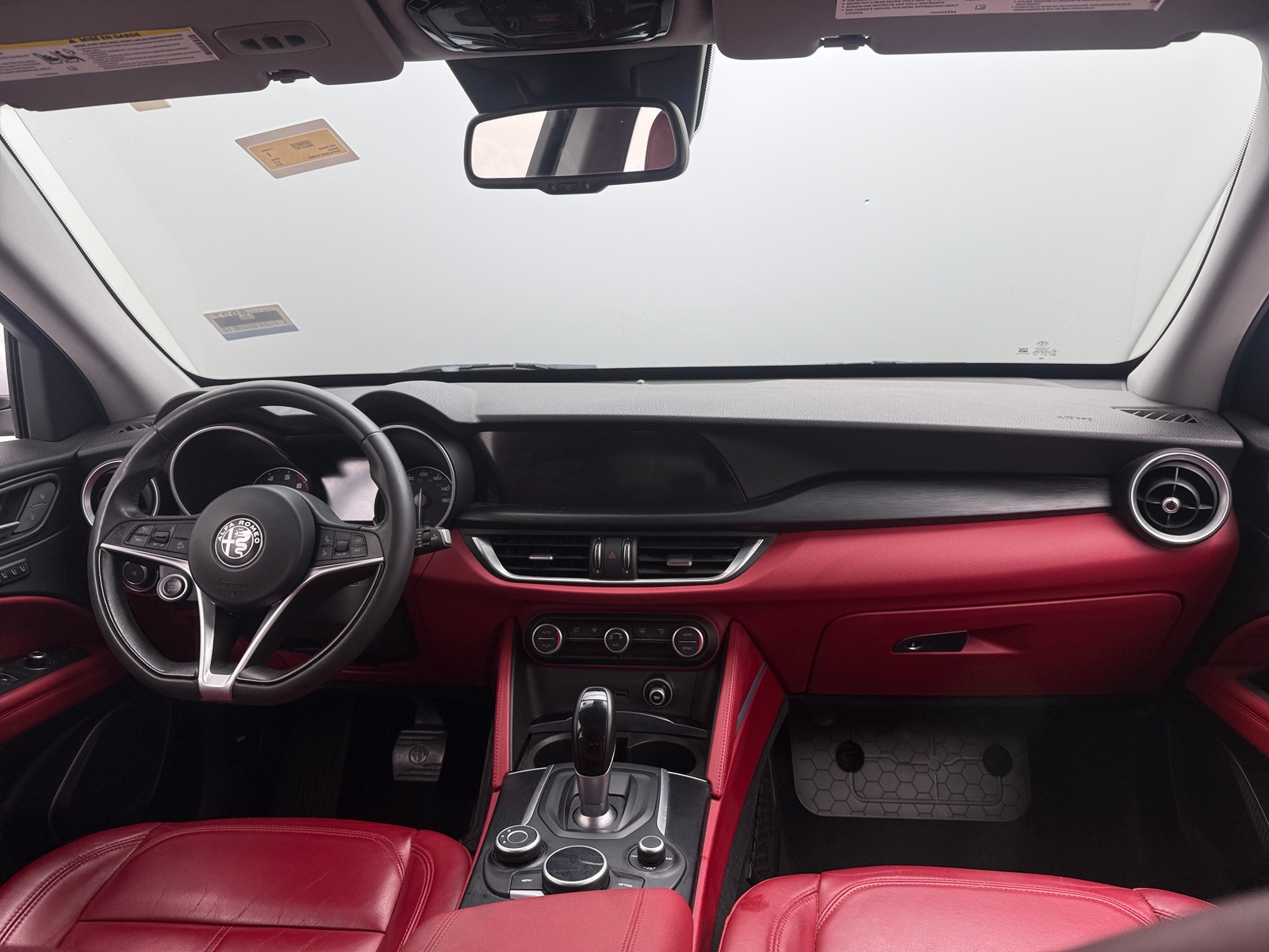 Thumbnail: 2019 Alfa Romeo Stelvio - 2